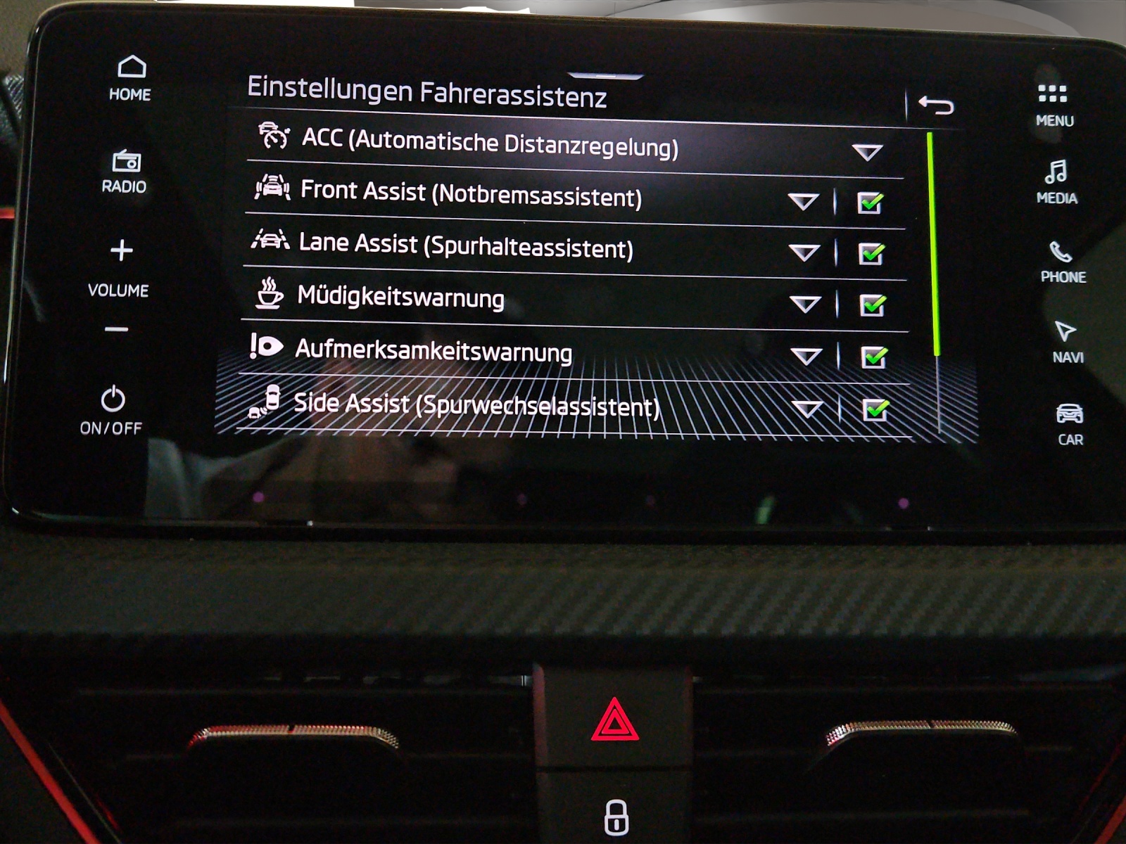 SKODA Scala 1.5 TSI Monte Carlo DSG-image-16