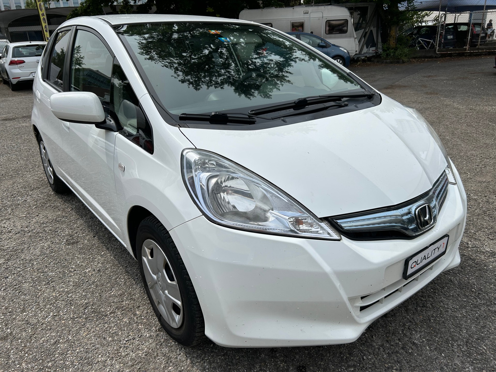 HONDA Jazz 1.3i Hybrid Comfort CVT-image-2