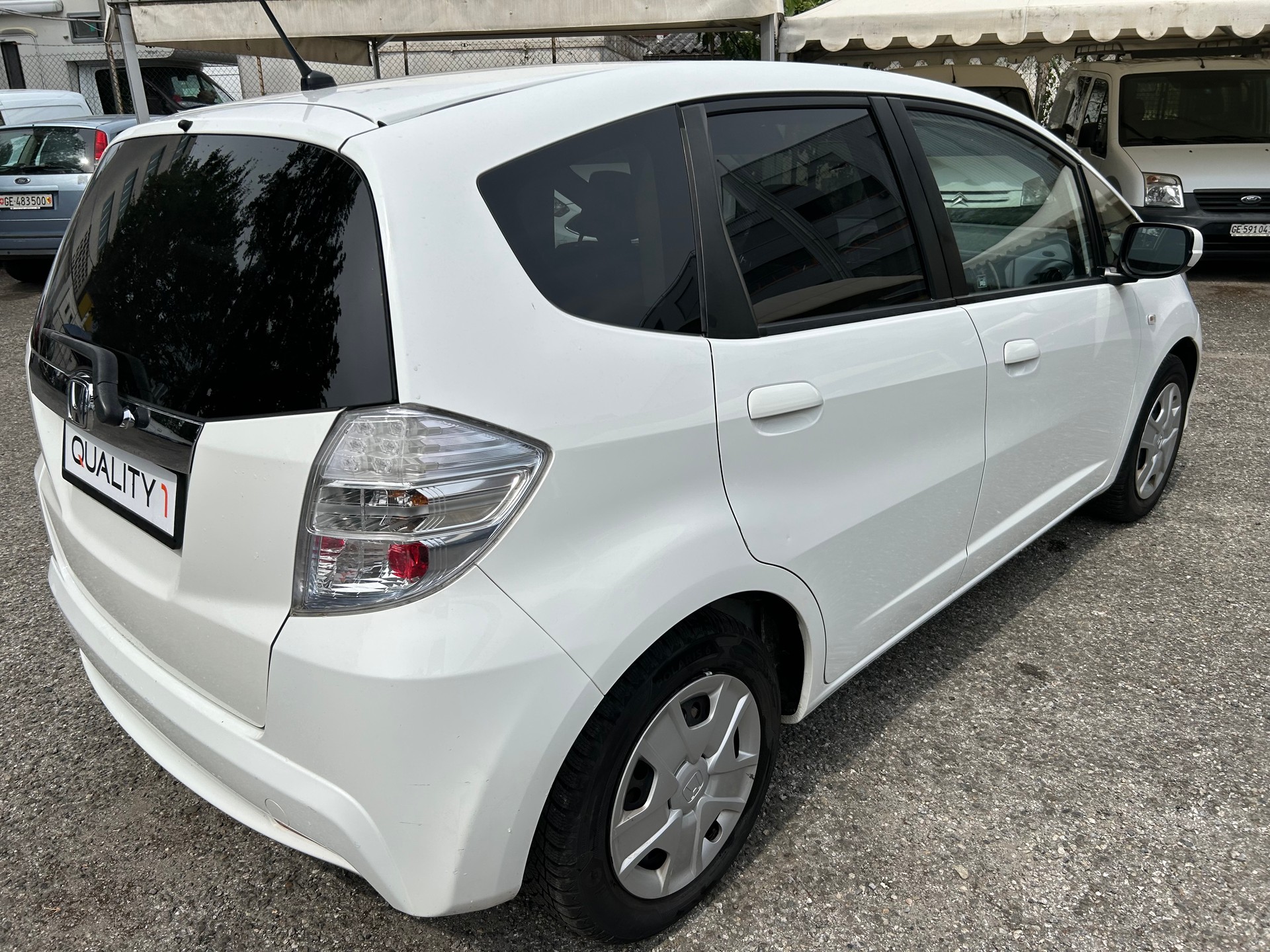 HONDA Jazz 1.3i Hybrid Comfort CVT-image-6
