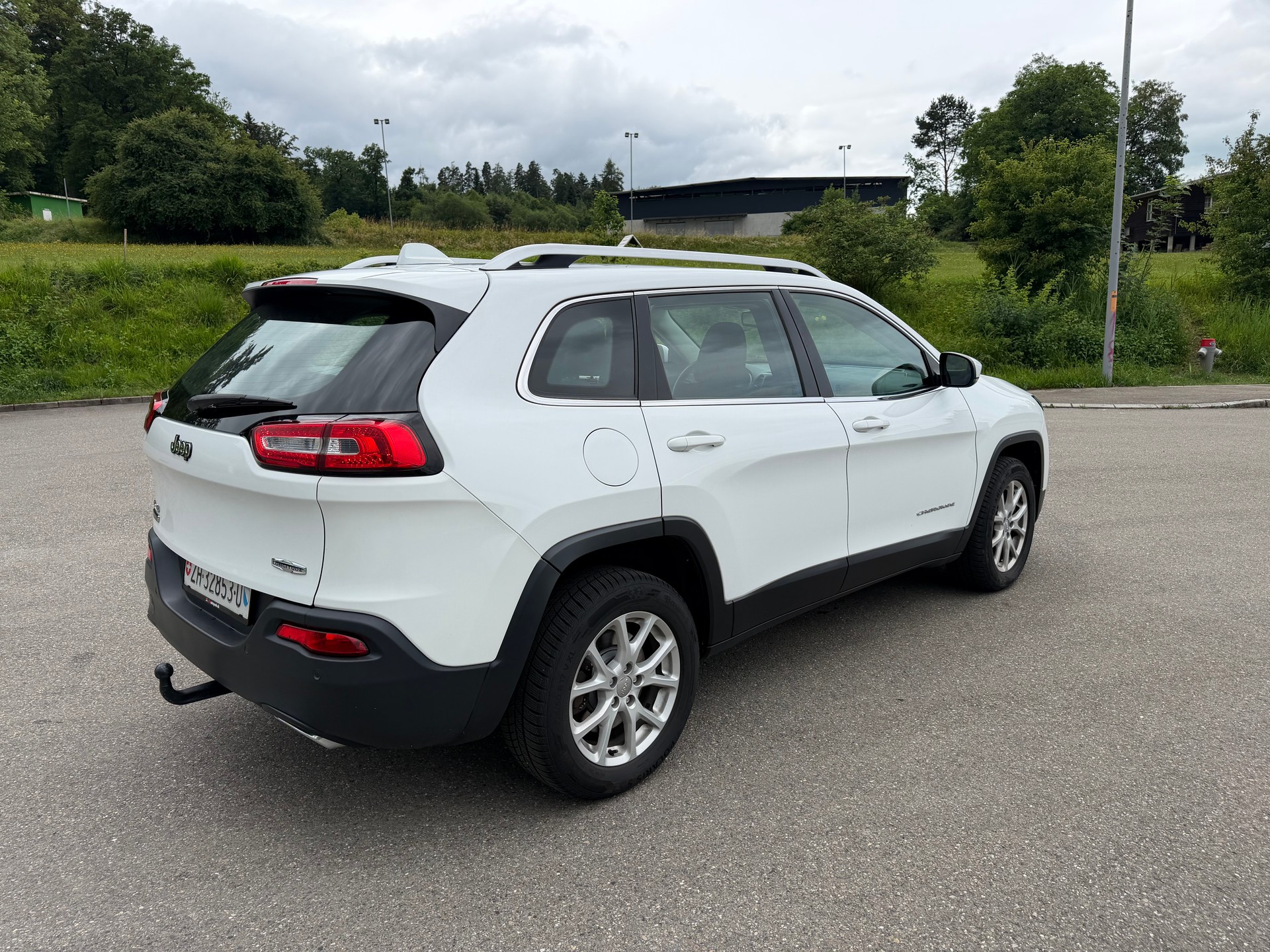 JEEP Cherokee 2.0TD Limited AWD 9ATX-image-2