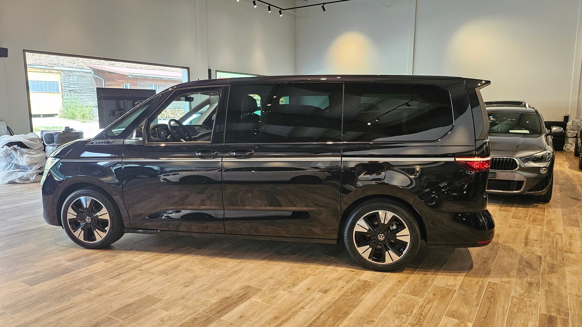 VW Multivan 1.5 eHybrid Style Lang 4Motion DSG NP. 106'000.-🔥-image-14