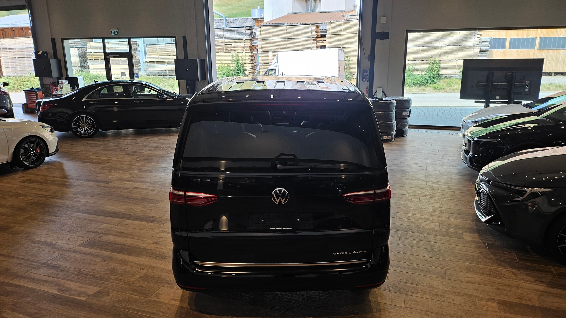 VW Multivan 1.5 eHybrid Style Lang 4Motion DSG NP. 106'000.-🔥-image-11