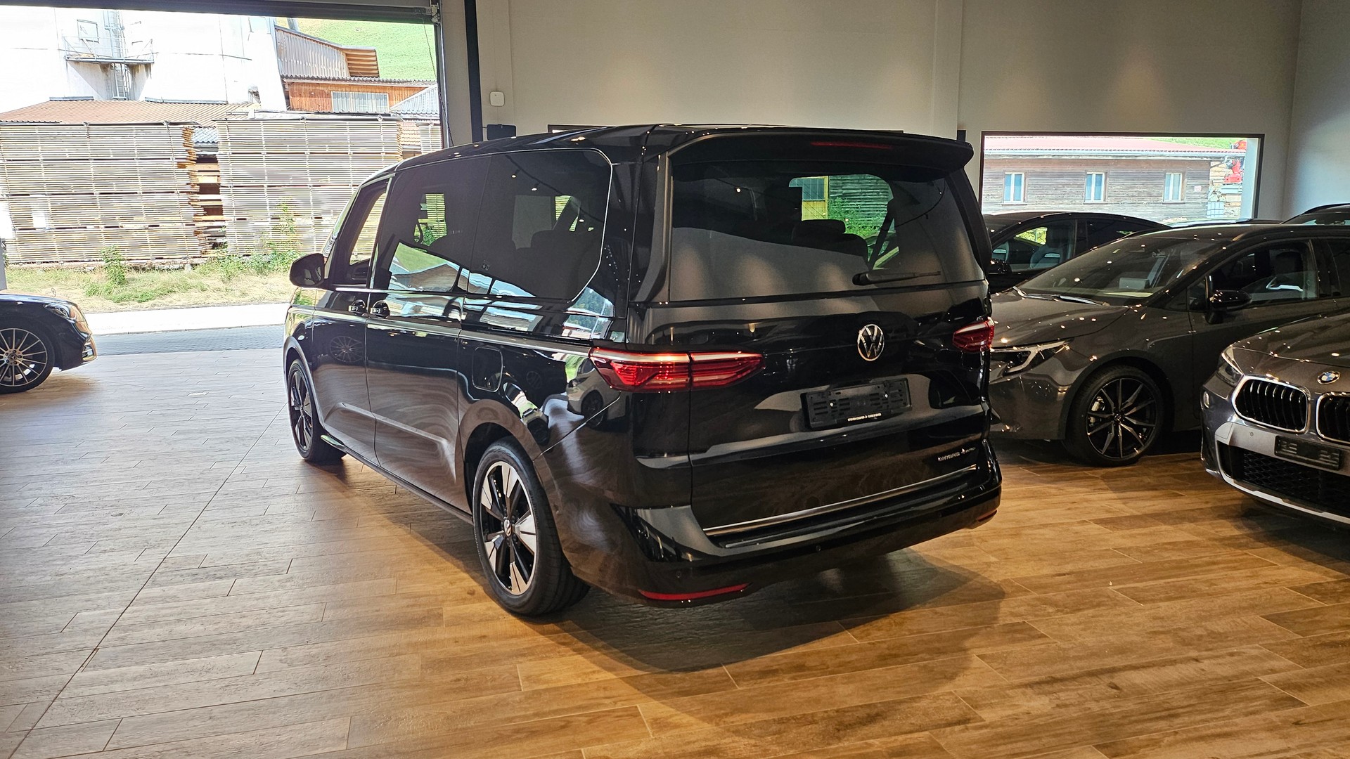 VW Multivan 1.5 eHybrid Style Lang 4Motion DSG NP. 106'000.-🔥-image-12