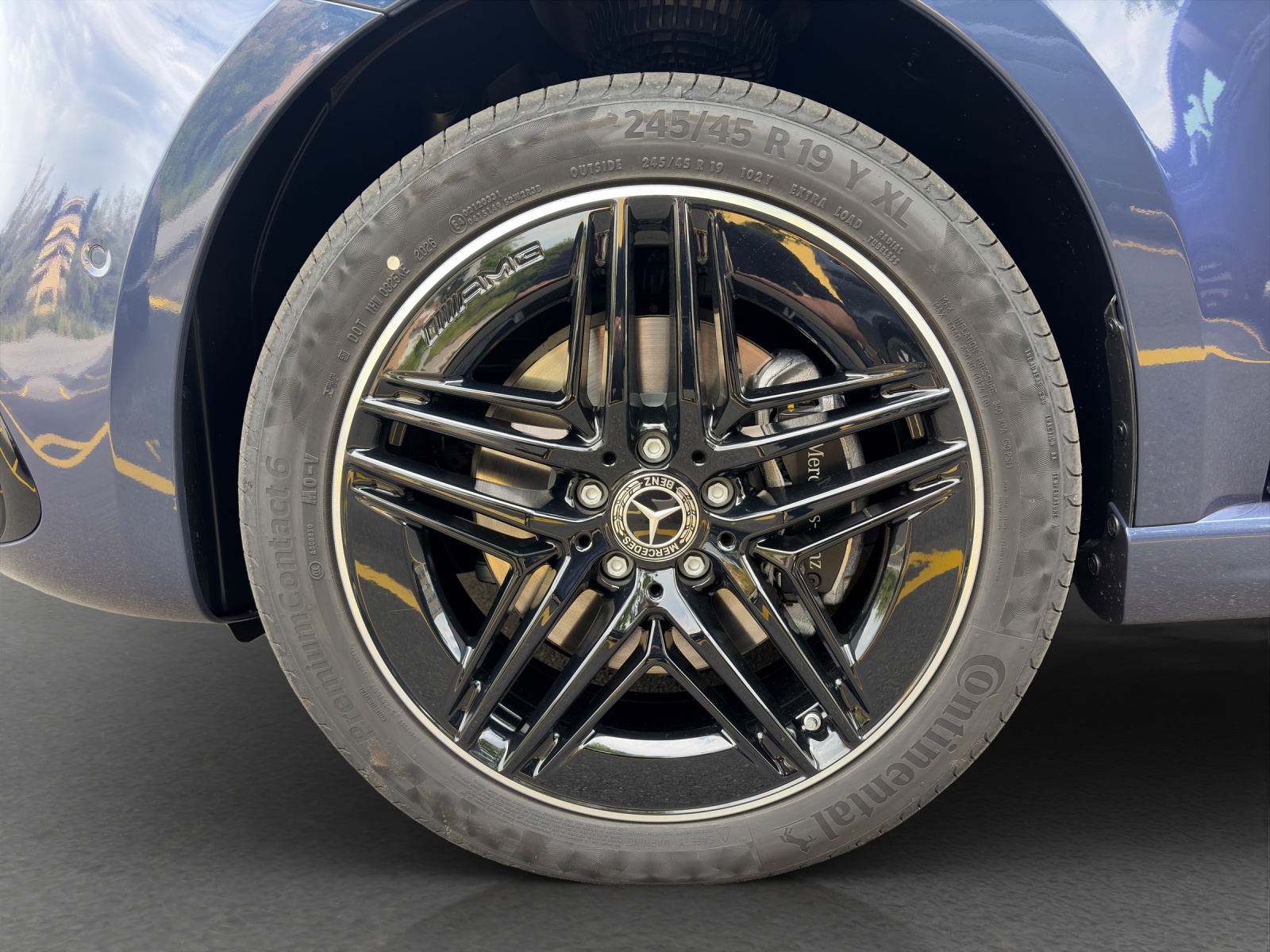 MERCEDES-BENZ V 300 d lang 4Matic Swiss Edition 9G-Tronic-image-15