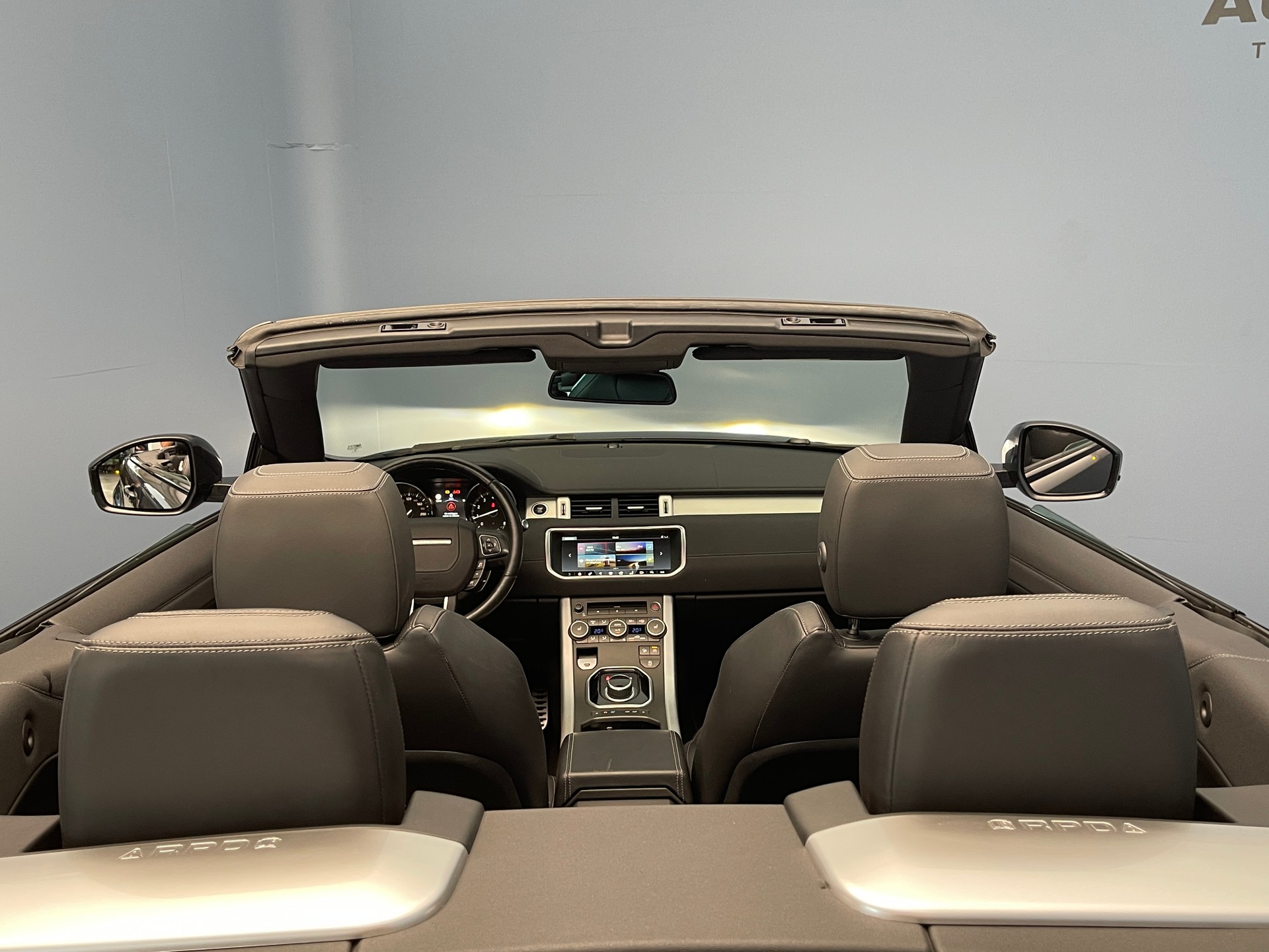 LAND ROVER Range Rover Evoque Convertible 2.0 Si4 HSE Dynamic-image-10