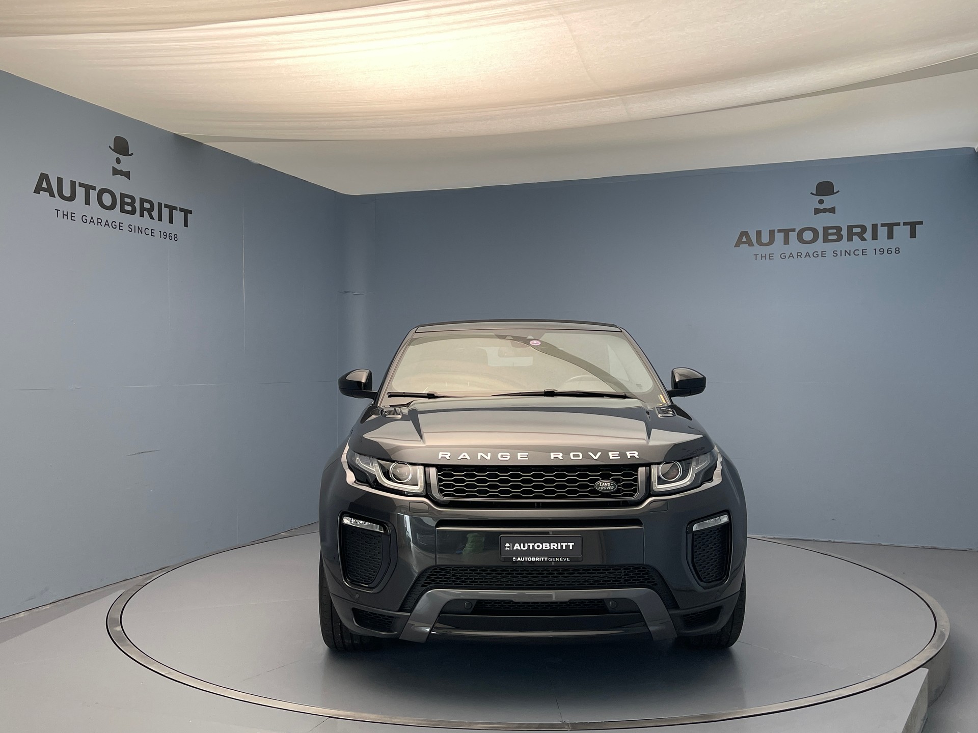 LAND ROVER Range Rover Evoque Convertible 2.0 Si4 HSE Dynamic-showroom-element-2