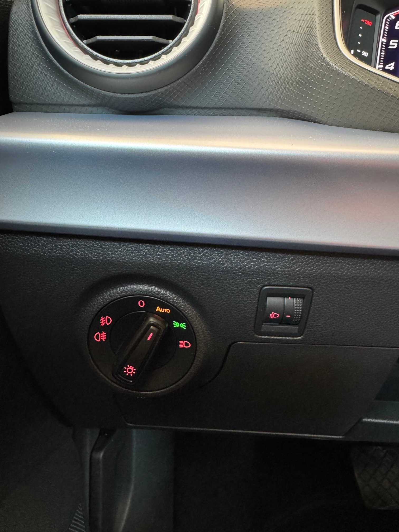SEAT Ibiza 1.0 EcoTSI FR-Line DSG-image-24