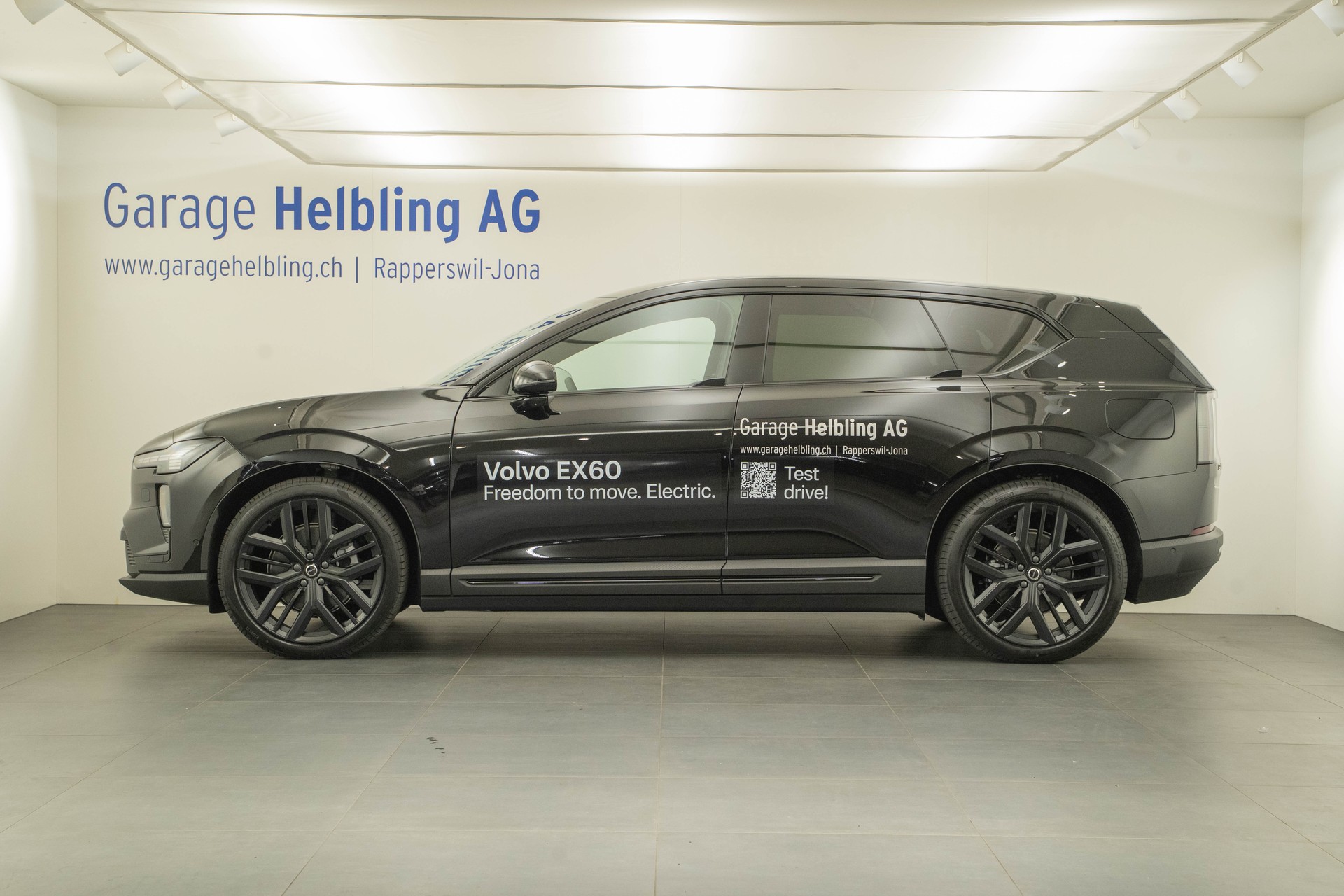 VOLVO EX60 Twin Ultra AWD-showroom-element-2