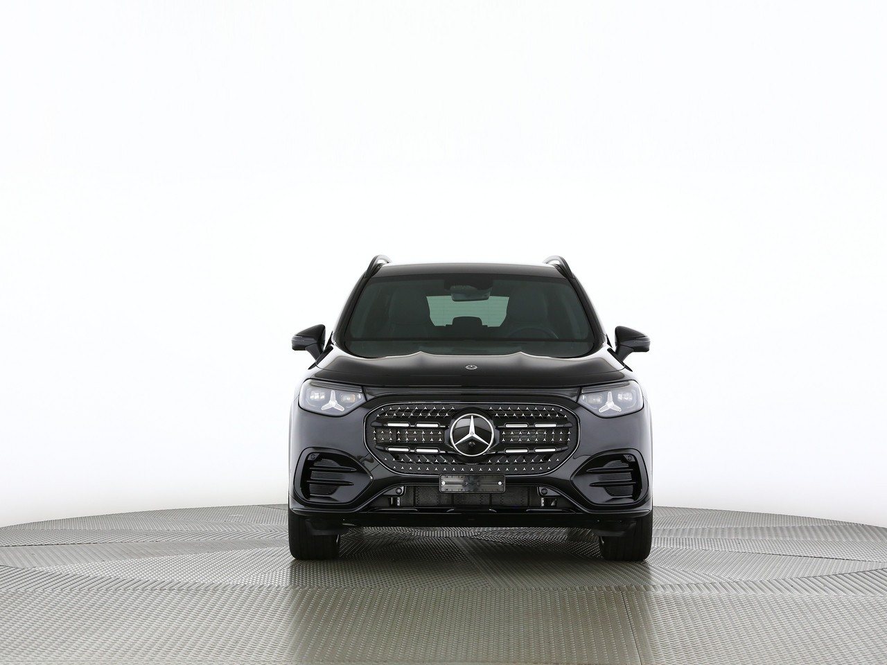 MERCEDES-BENZ GLB 220 4Matic 8G-Tronic-showroom-element-1