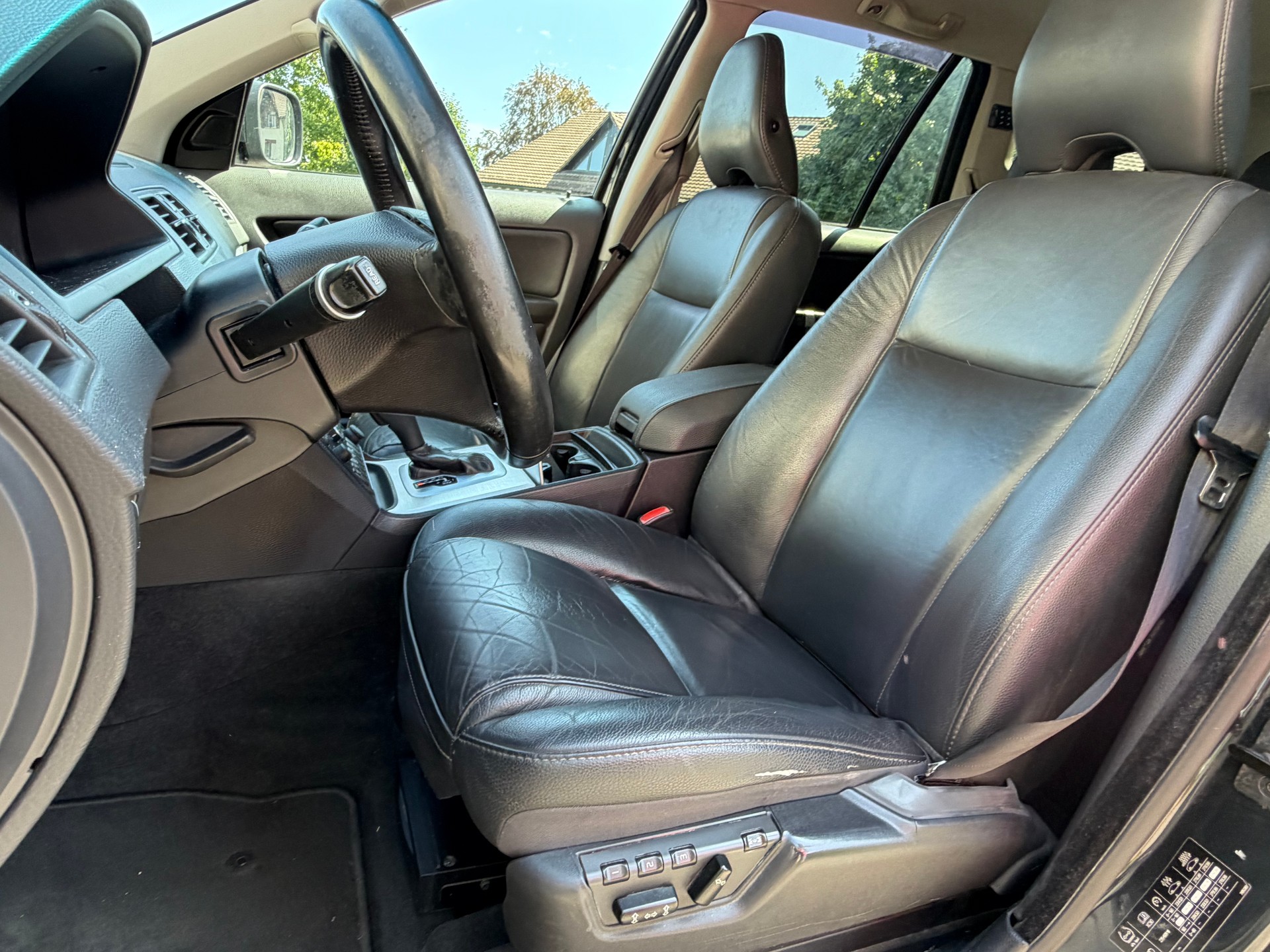 VOLVO đđ»XC90 D5 AWD Family Edition Geartronic-image-14