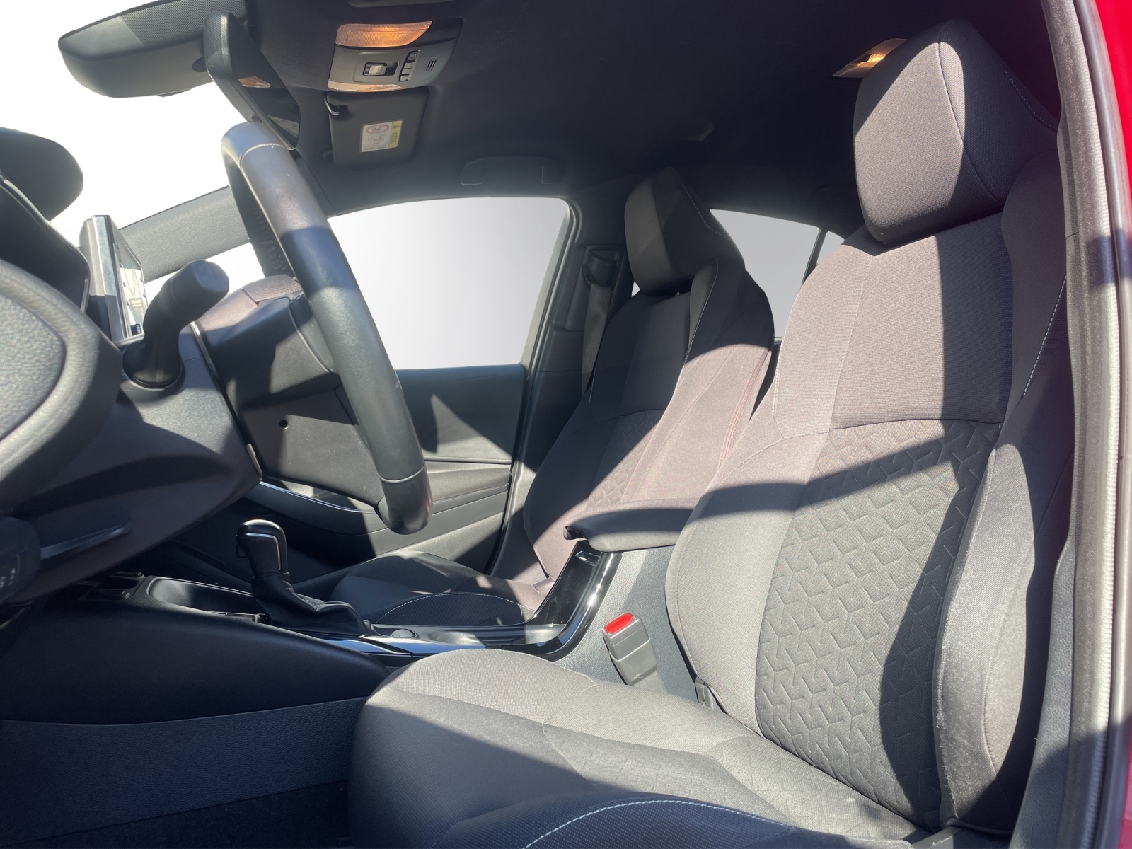 TOYOTA Corolla 1.8 HSD Trend e-CVT-image-9