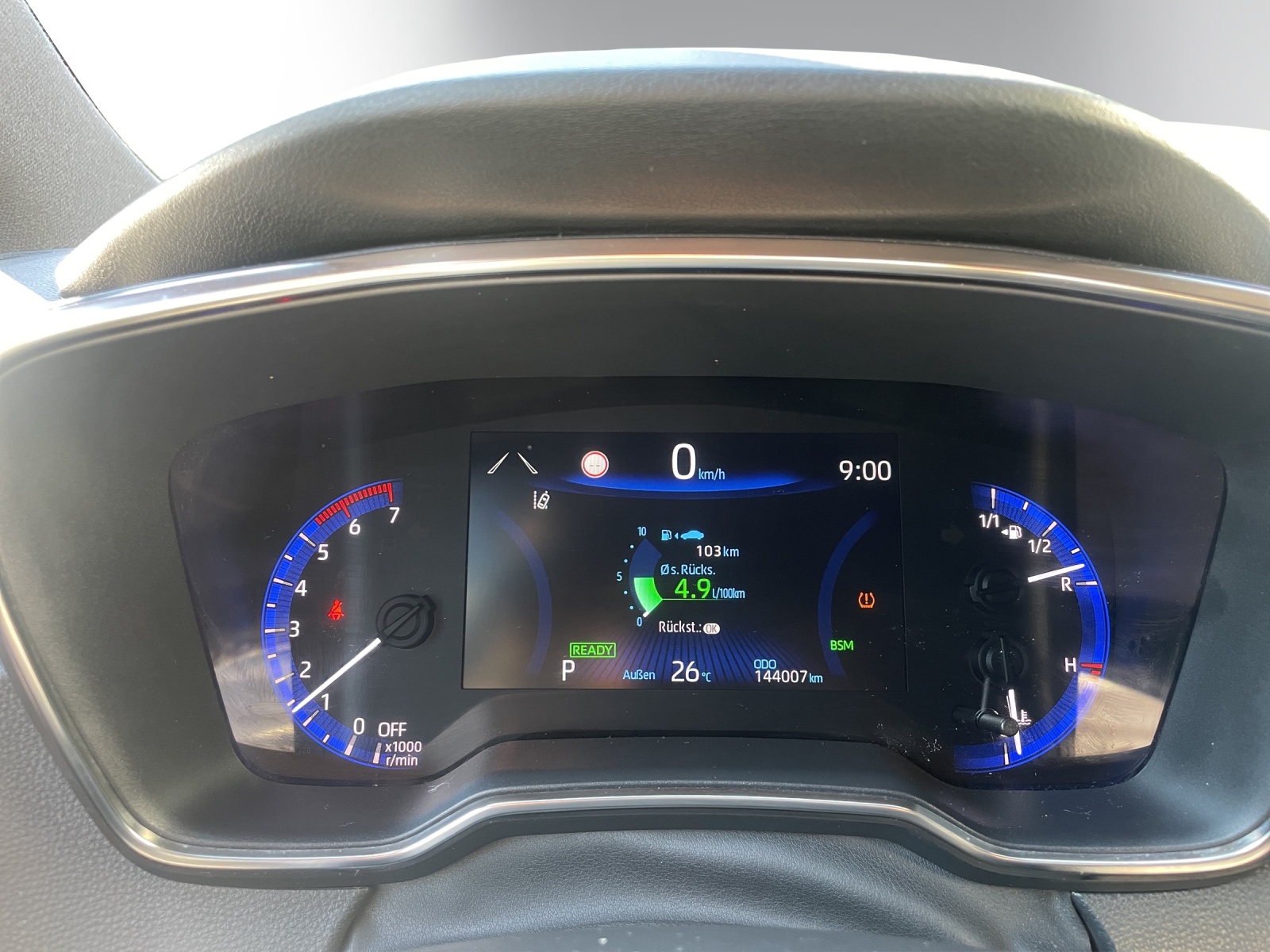 TOYOTA Corolla 1.8 HSD Trend e-CVT-image-17