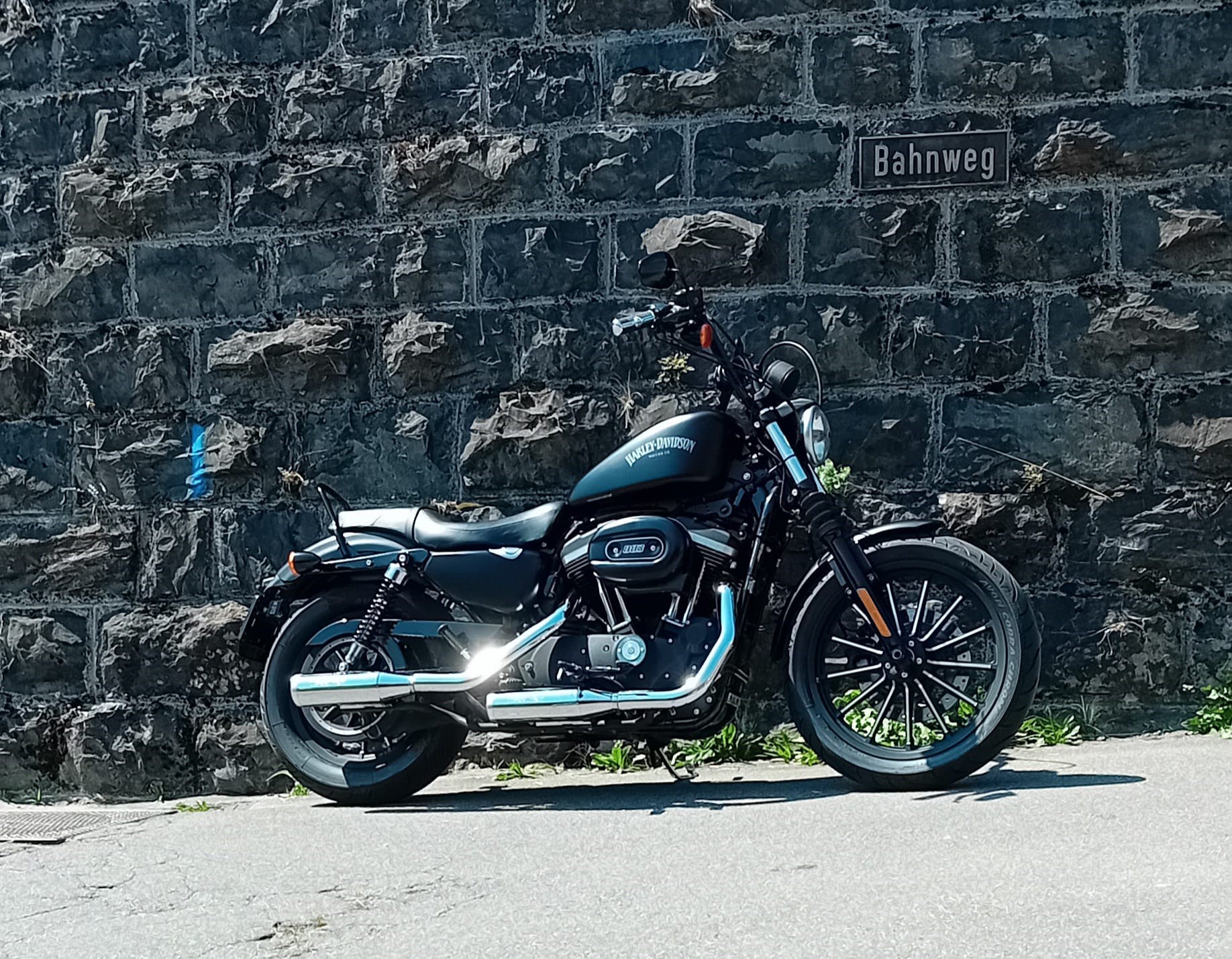 HARLEY-DAVIDSON XL 883 N Sportster Iron ABS