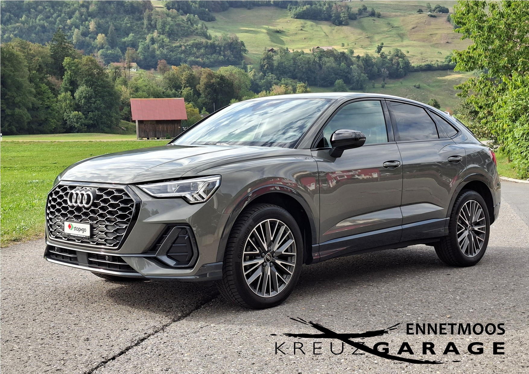 AUDI Q3 Sportback 35 TFSI Attraction S-tronic *Anhängerkupplung+8-fach bereift m. Pneu*