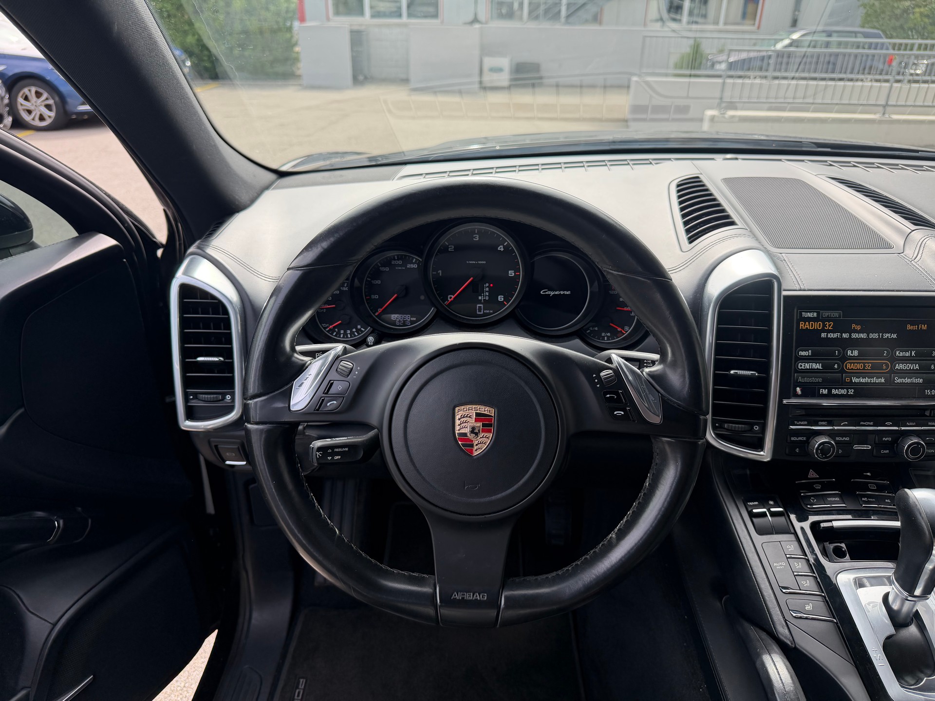 PORSCHE Cayenne Diesel-image-12