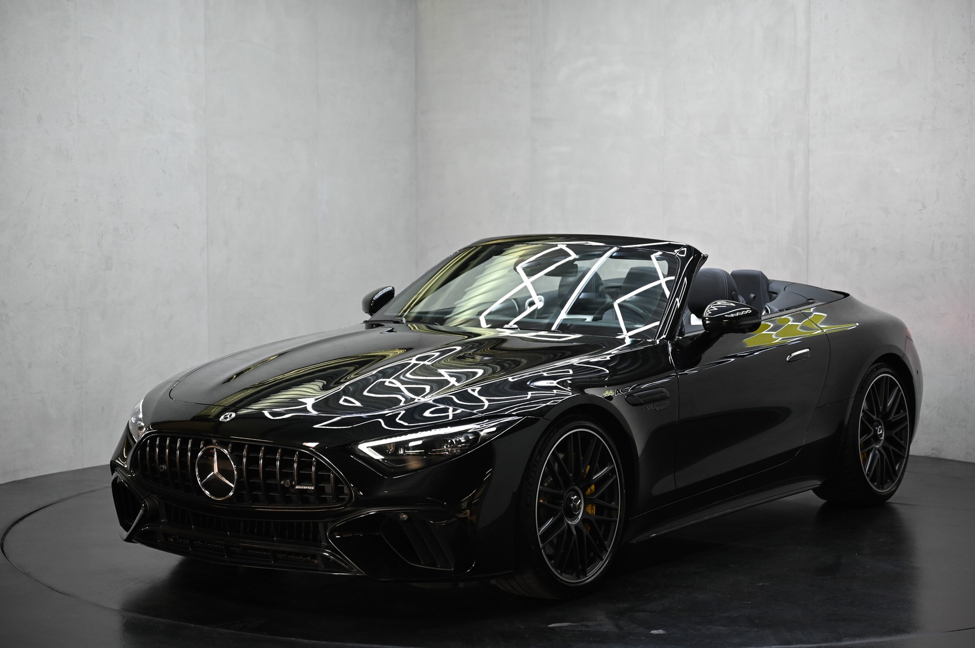 MERCEDES-BENZ AMG SL 63 4matic+ Speedshift MCT-showroom-element-2