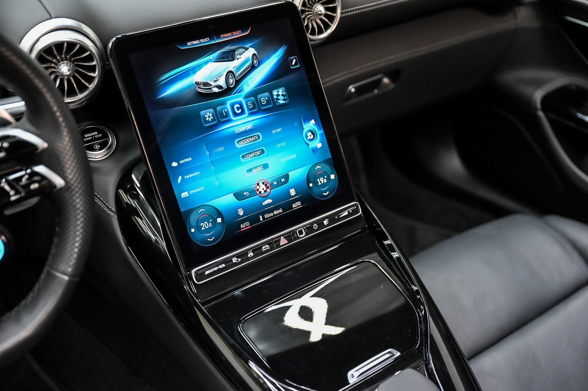 MERCEDES-BENZ AMG SL 63 4matic+ Speedshift MCT-image-27