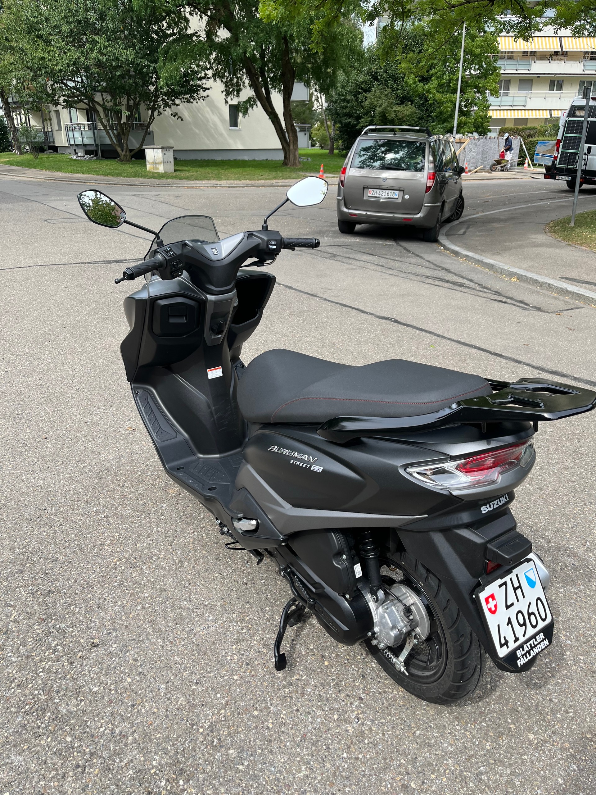 SUZUKI BURGMAN 125-image-3