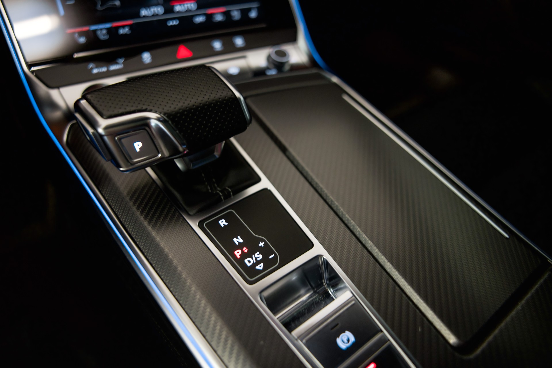 AUDI RS6 Avant 4.0 TFSI V8 quattro *Ch-Fhz.*-image-29