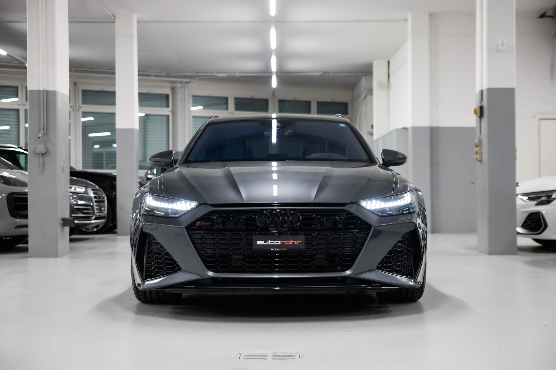 AUDI RS6 Avant 4.0 TFSI V8 quattro *Ch-Fhz.*-showroom-element-1