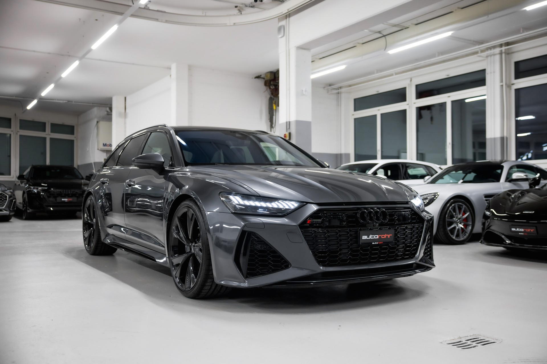AUDI RS6 Avant 4.0 TFSI V8 quattro *Ch-Fhz.*-showroom-element-2