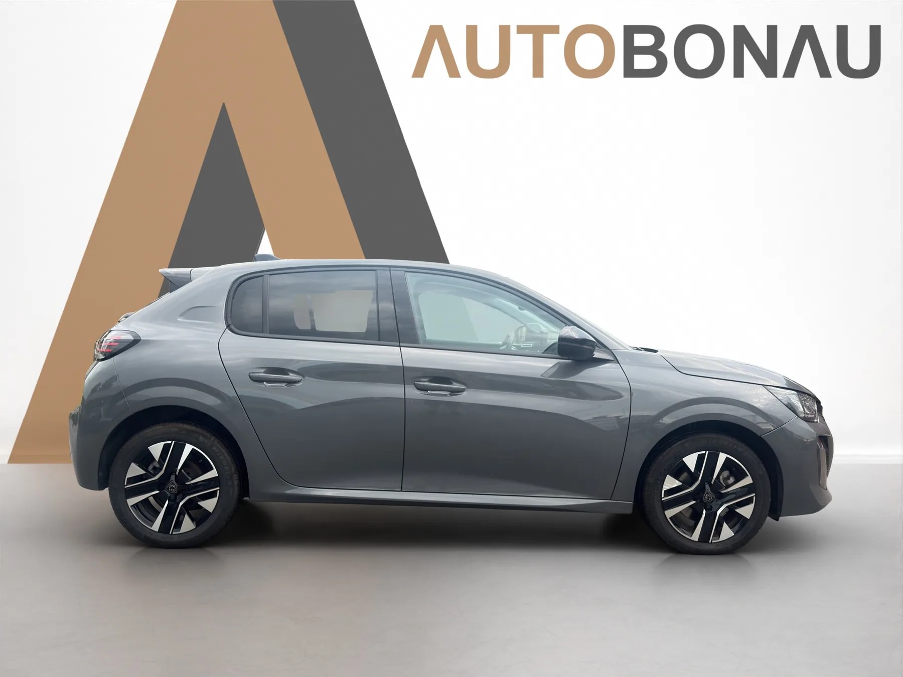 PEUGEOT 208 1.2 Hybrid Allure-image-5