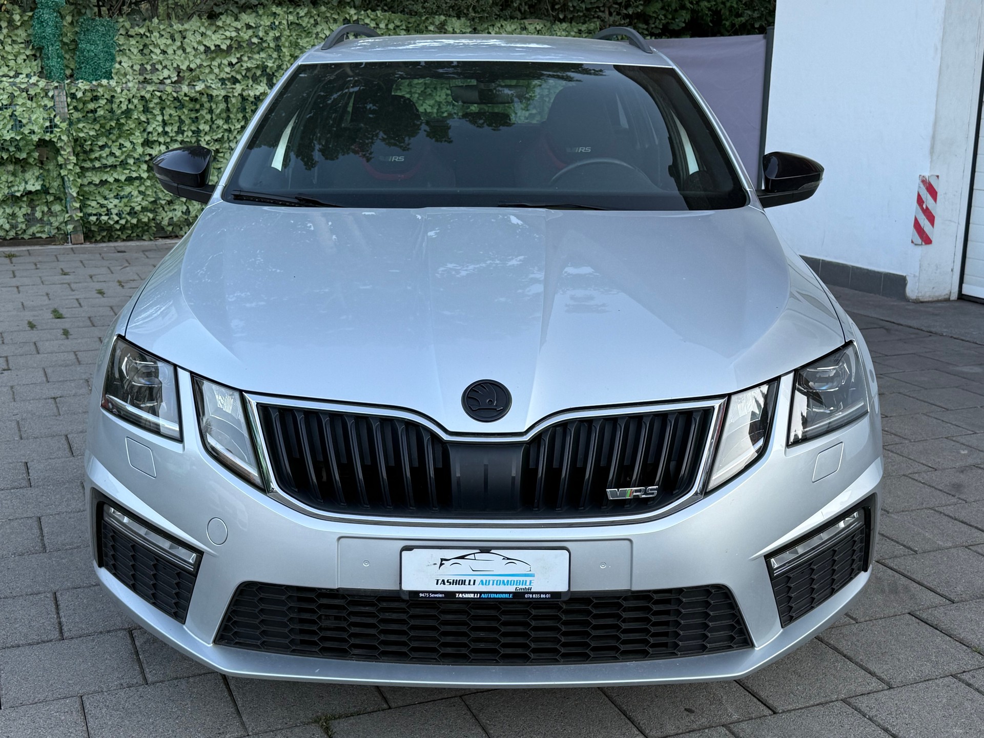 SKODA Octavia Combi 2.0 TDI RS 4x4 DSG-showroom-element-1