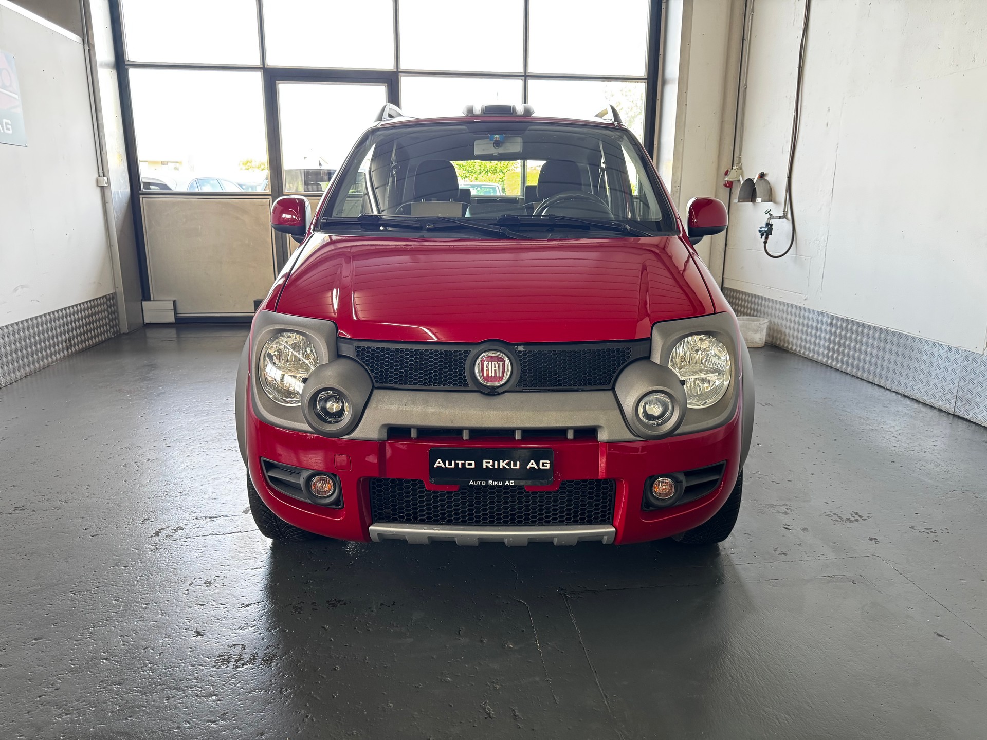 FIAT Panda 1.3 16V JTD Cross 4x4-showroom-element-3