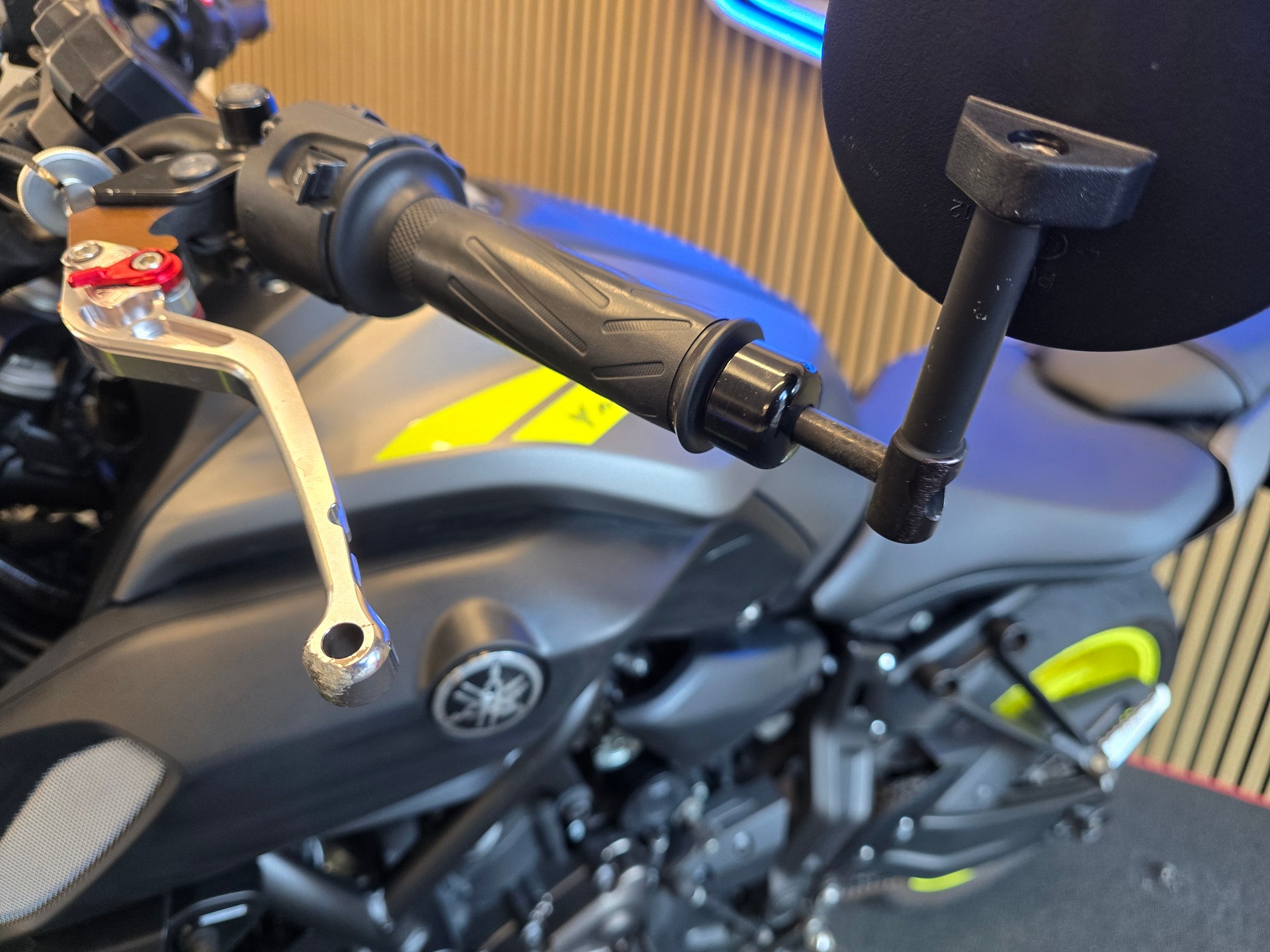 YAMAHA MT-07 ABS-image-5