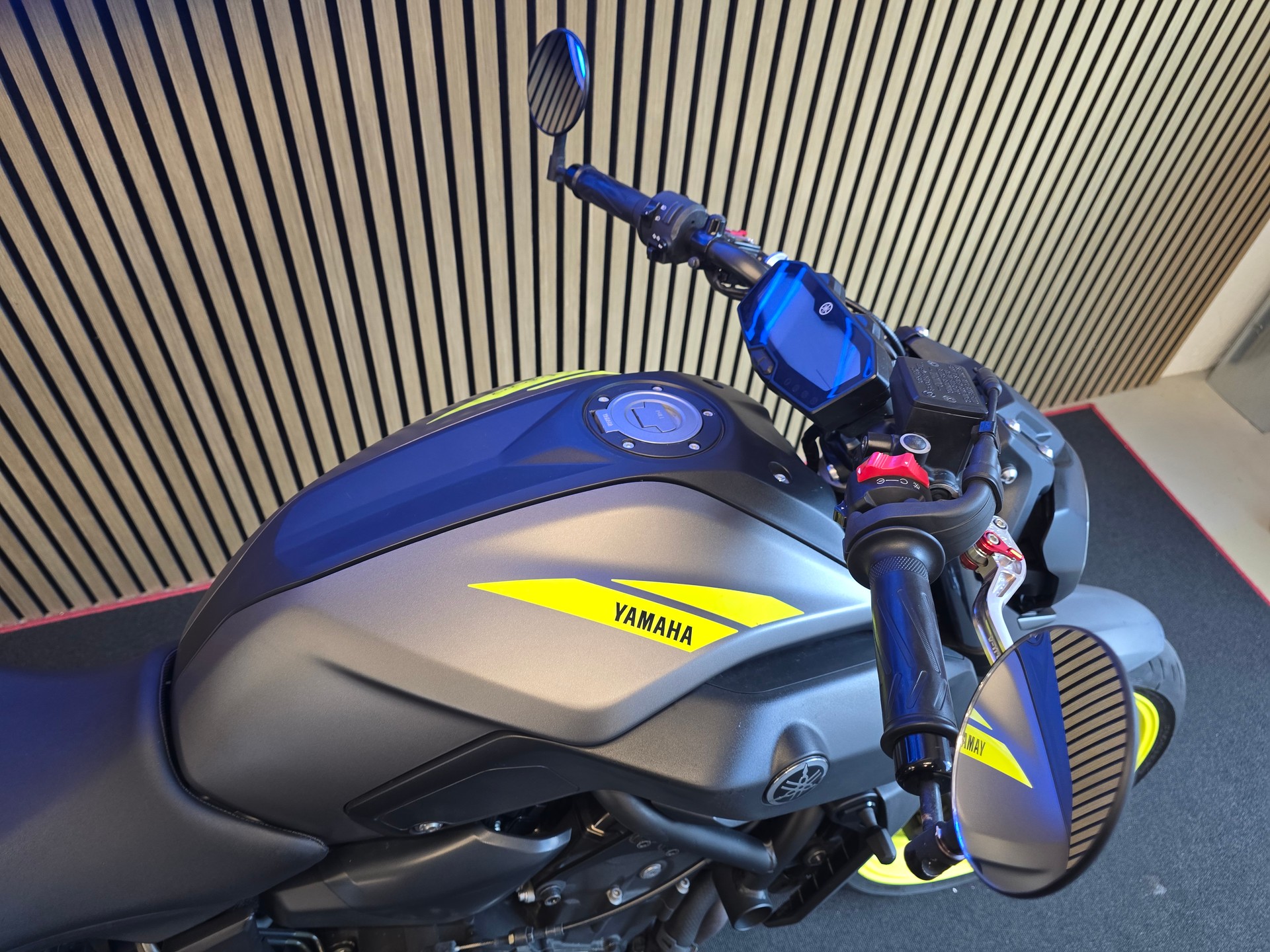 YAMAHA MT-07 ABS-image-12