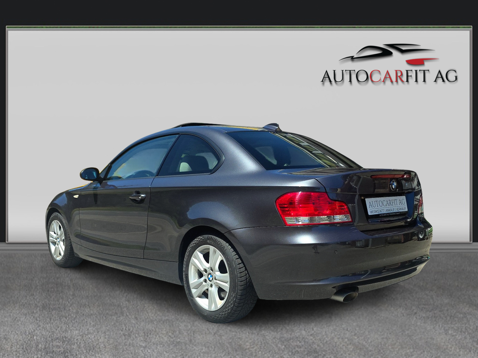 BMW 120d Coupé Steptronic-showroom-element-3