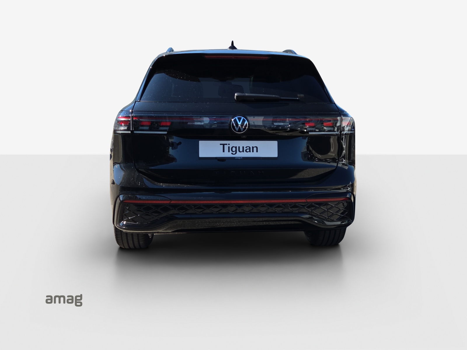 VW Tiguan 2.0 TSI DSG R-Line 4Motion-showroom-element-3