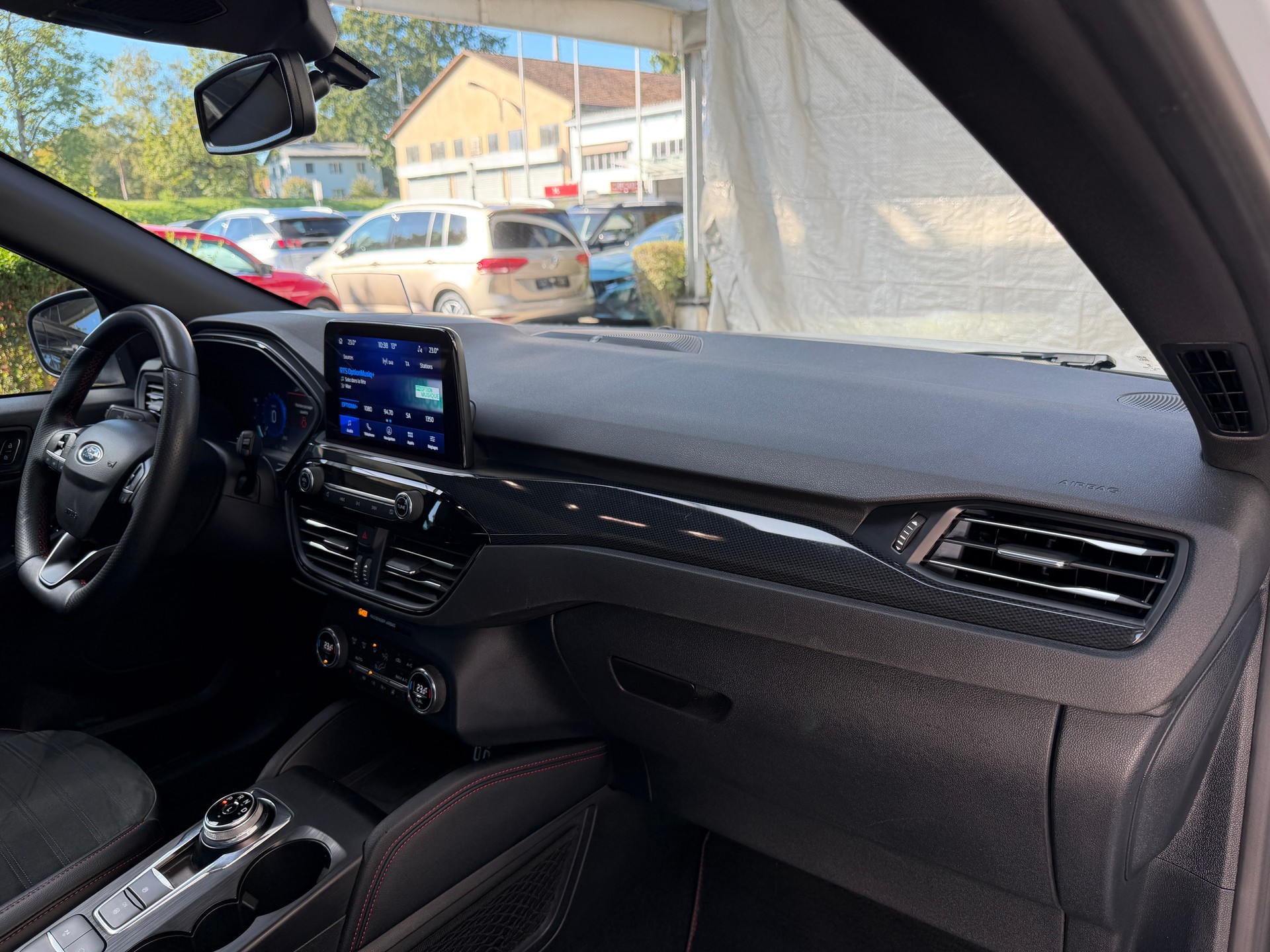 FORD Kuga 2.5 PHEV ST-Line X 2WD-image-17