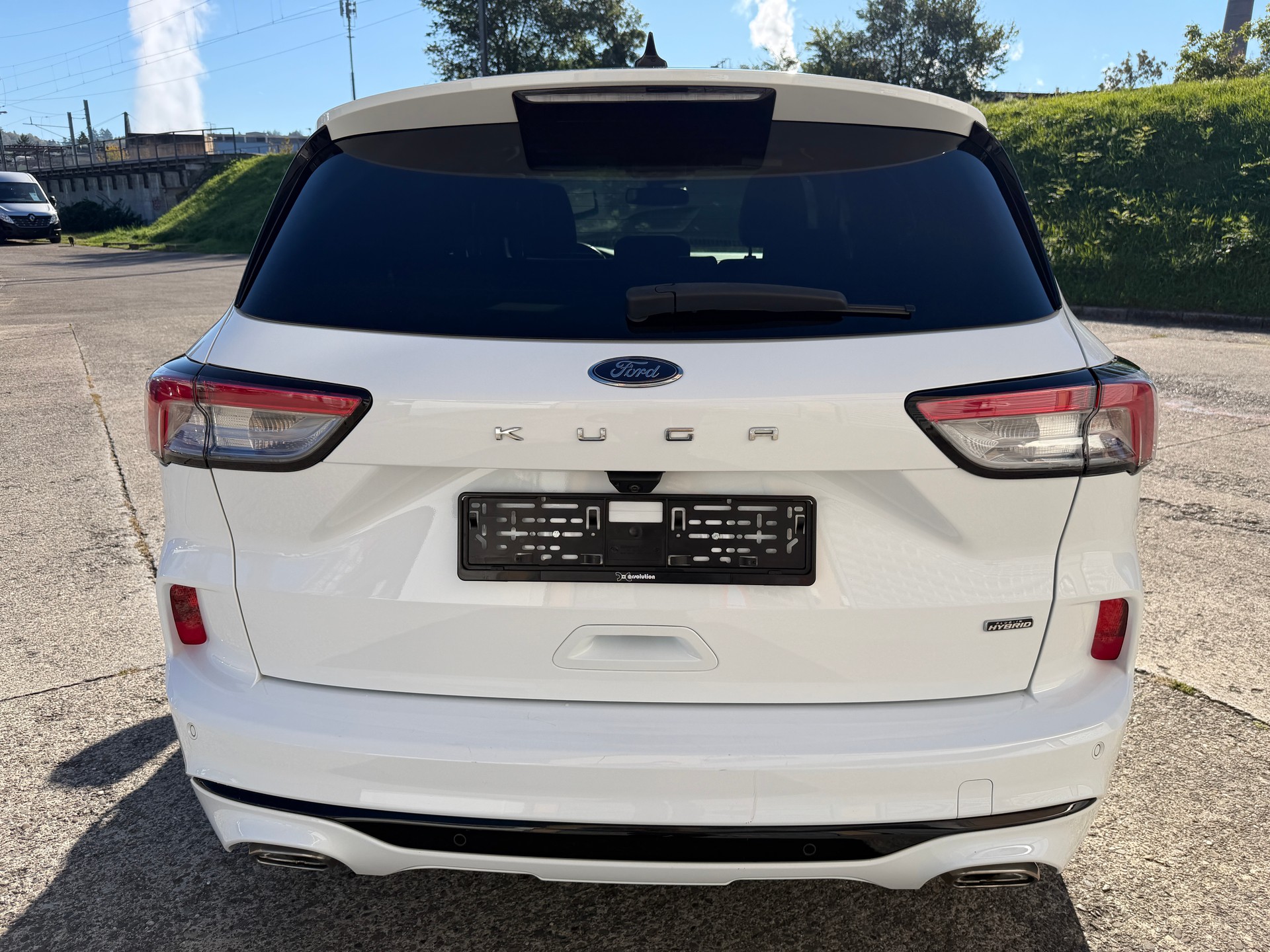 FORD Kuga 2.5 PHEV ST-Line X 2WD-showroom-element-3