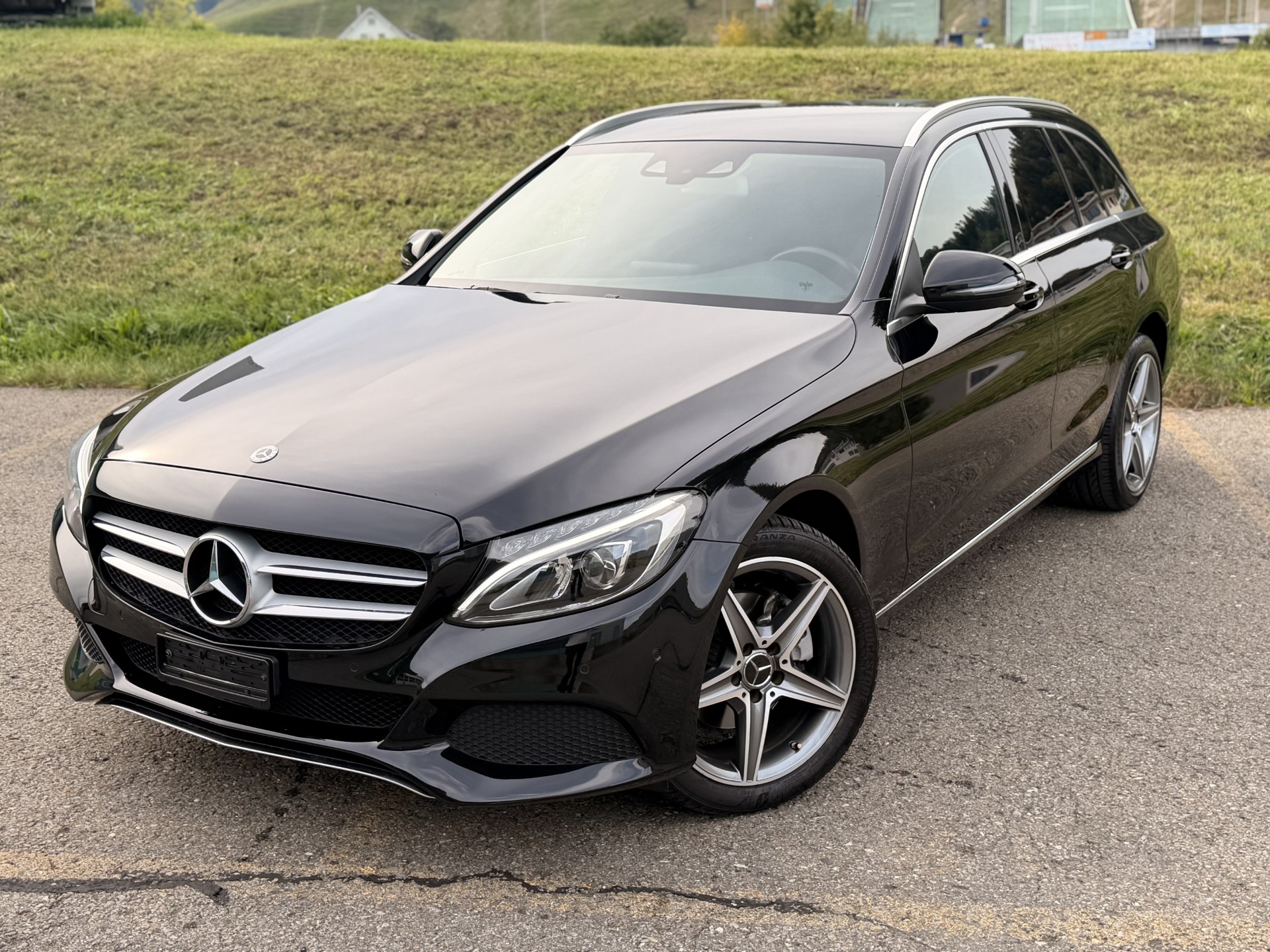MERCEDES-BENZ C 220 d Swiss Star Exclusive 4Matic 9G-Tronic