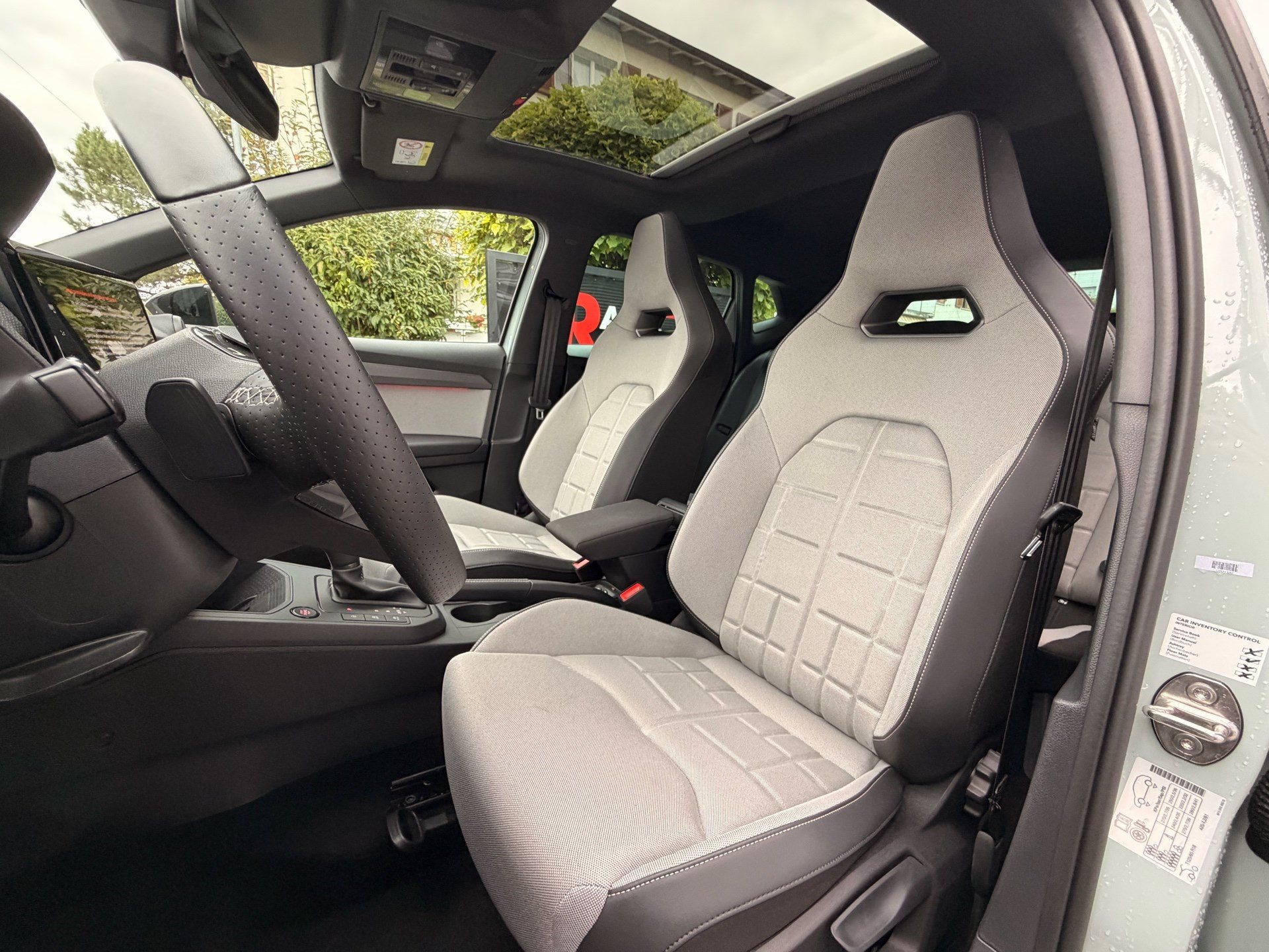 SEAT Ibiza 1.5 TSI 150 PS FR BACK EDITION *** UNIKAT IN ONIRIC LAKE GRAU ***-image-7