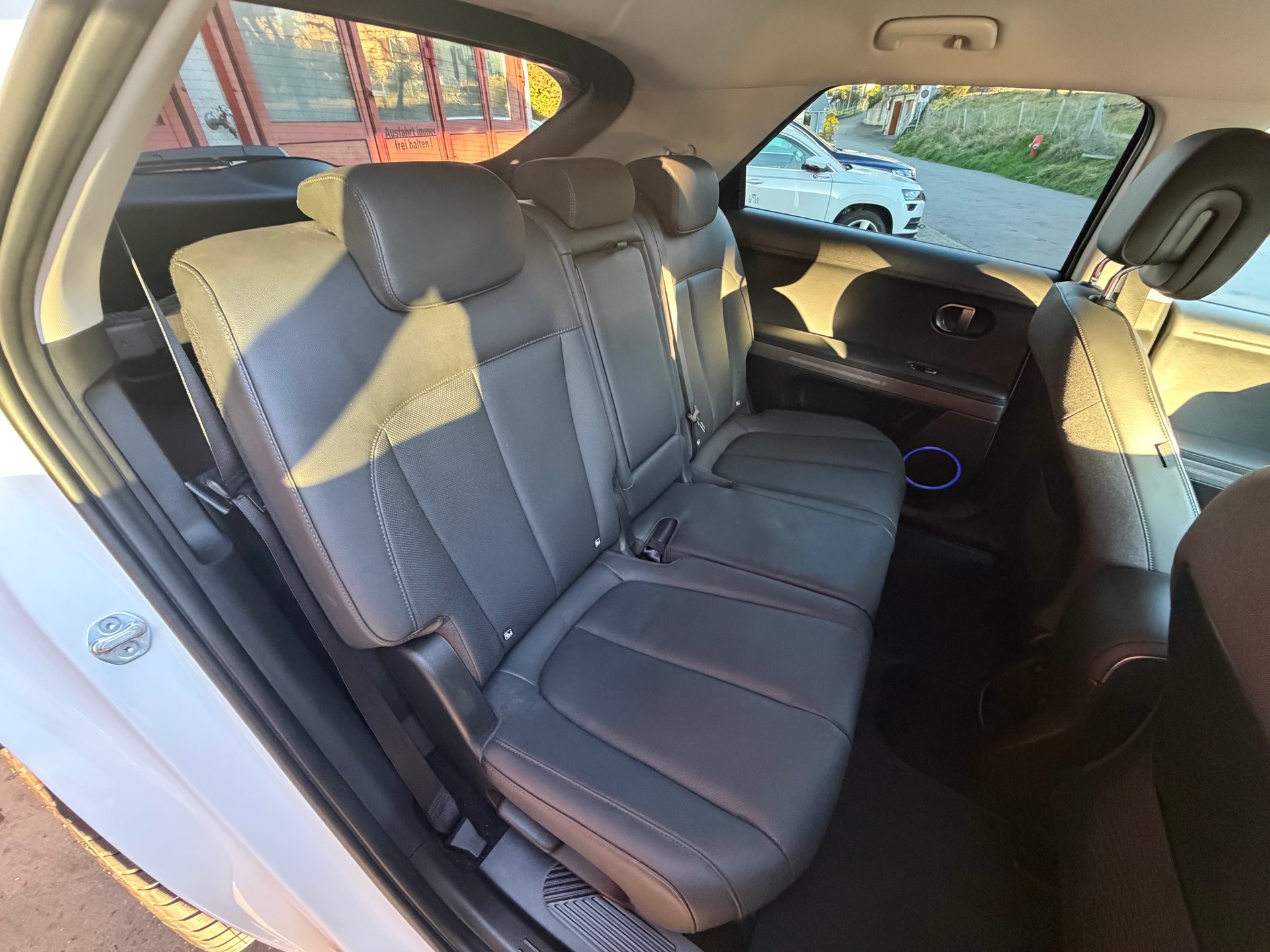 HYUNDAI Ioniq 5 84kWh Amplia 2WD Facelift / SoH 98%-image-11