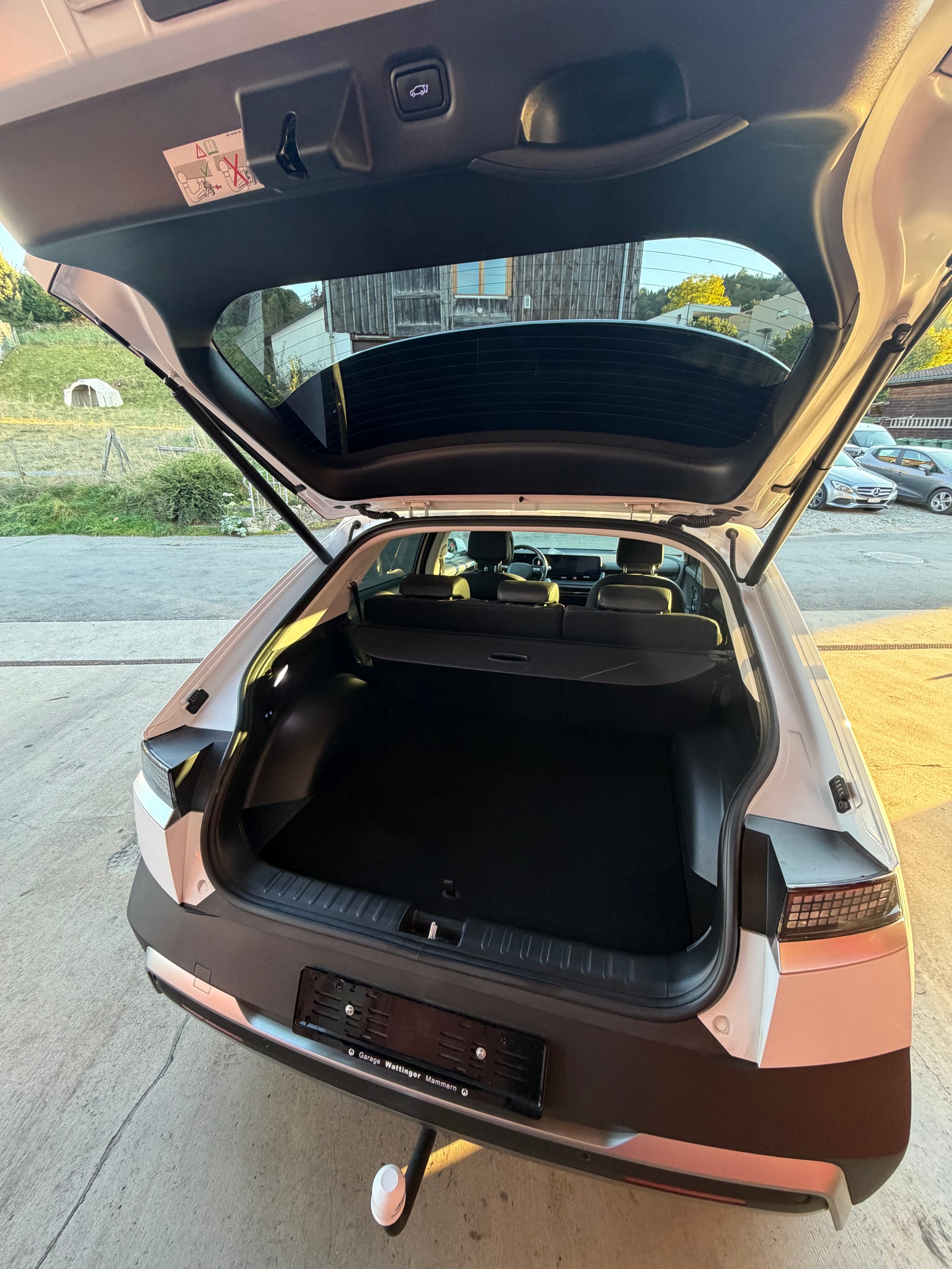 HYUNDAI Ioniq 5 84kWh Amplia 2WD Facelift / SoH 98%-image-12