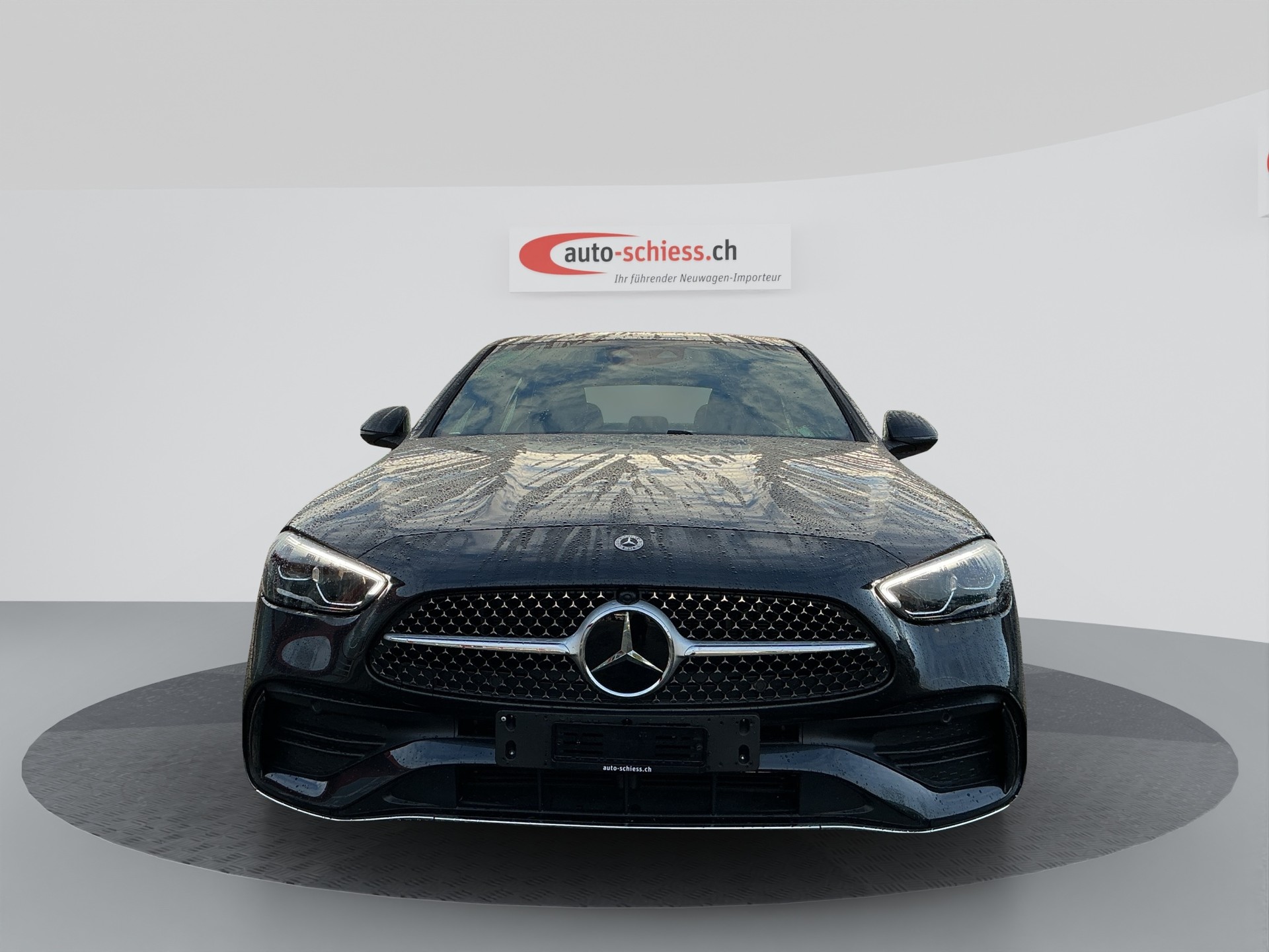 MERCEDES-BENZ C 300 d AMG Line-showroom-element-1