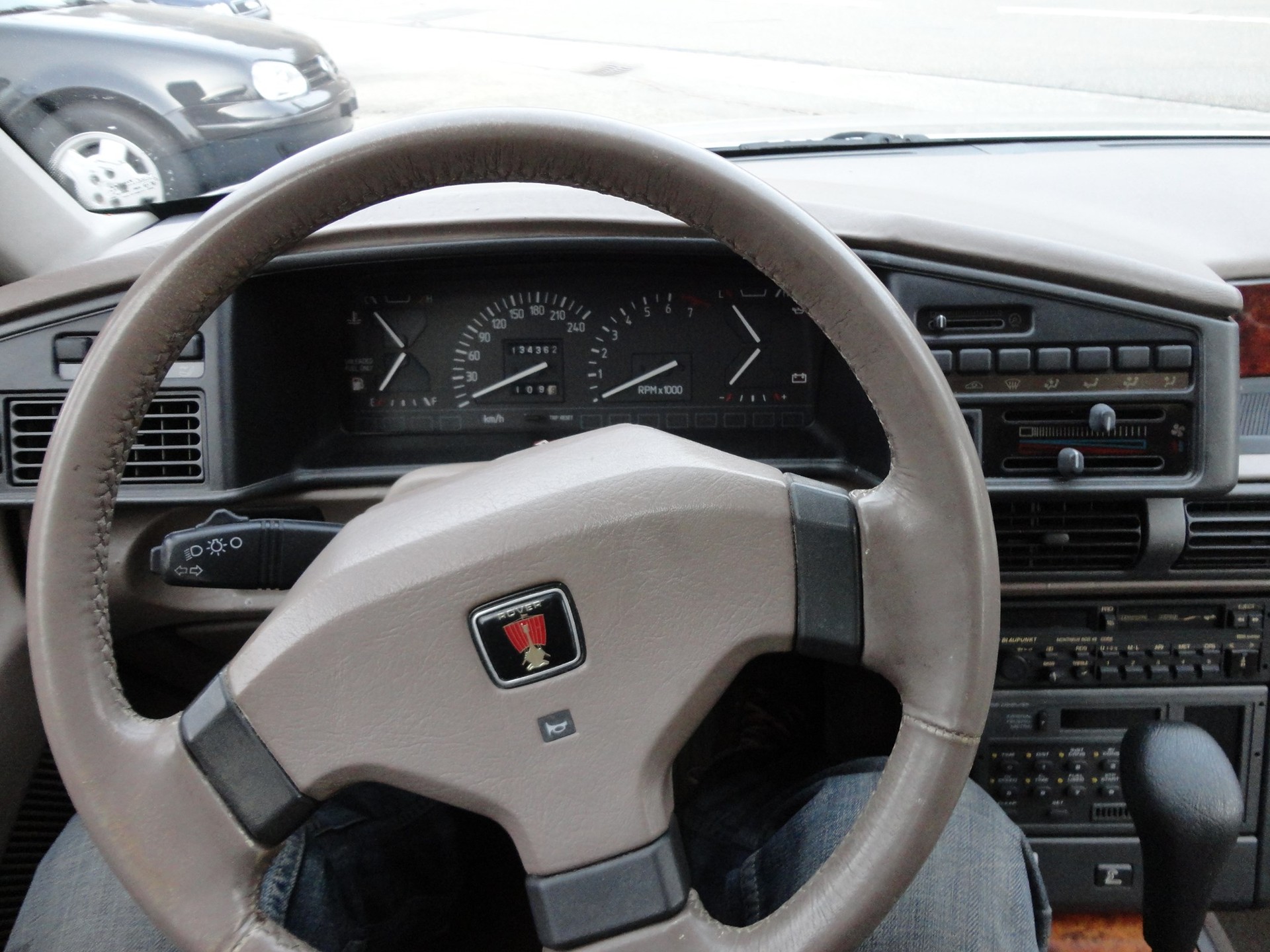 ROVER 827 Vitesse A-image-10