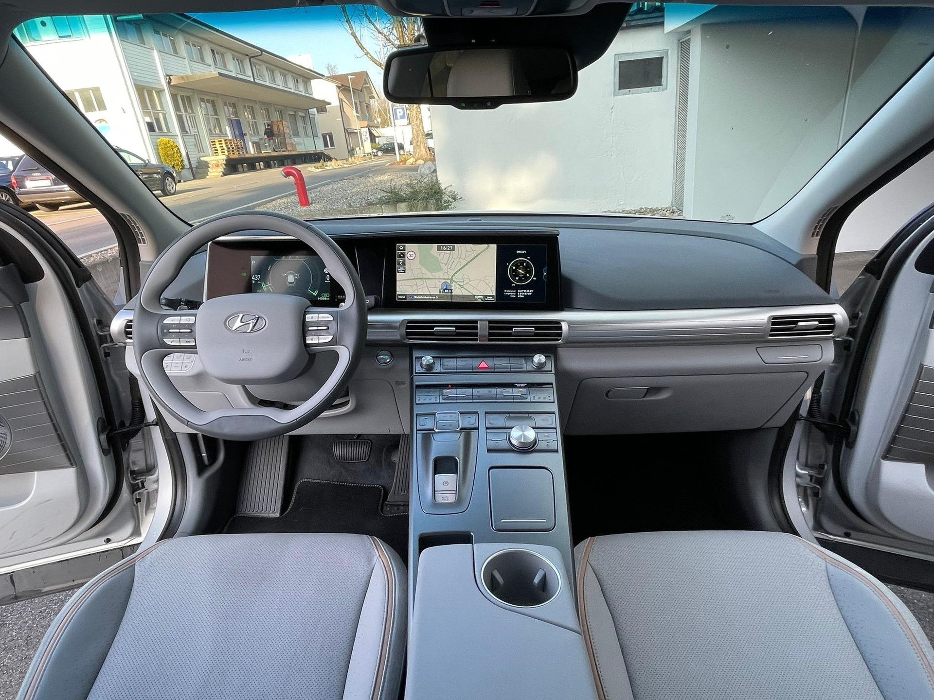 HYUNDAI NEXO Wasserstoff Fuel Cell Teuerste Ausführung Vertex Werksgarantie CH-Auto-image-9