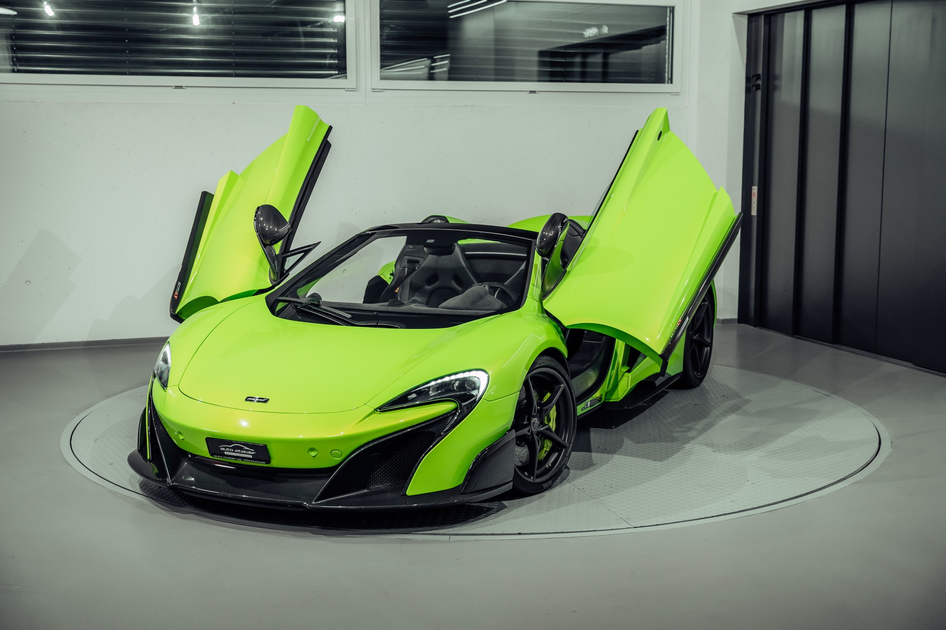 McLAREN 675LT Spider 3.8 V8 SSG