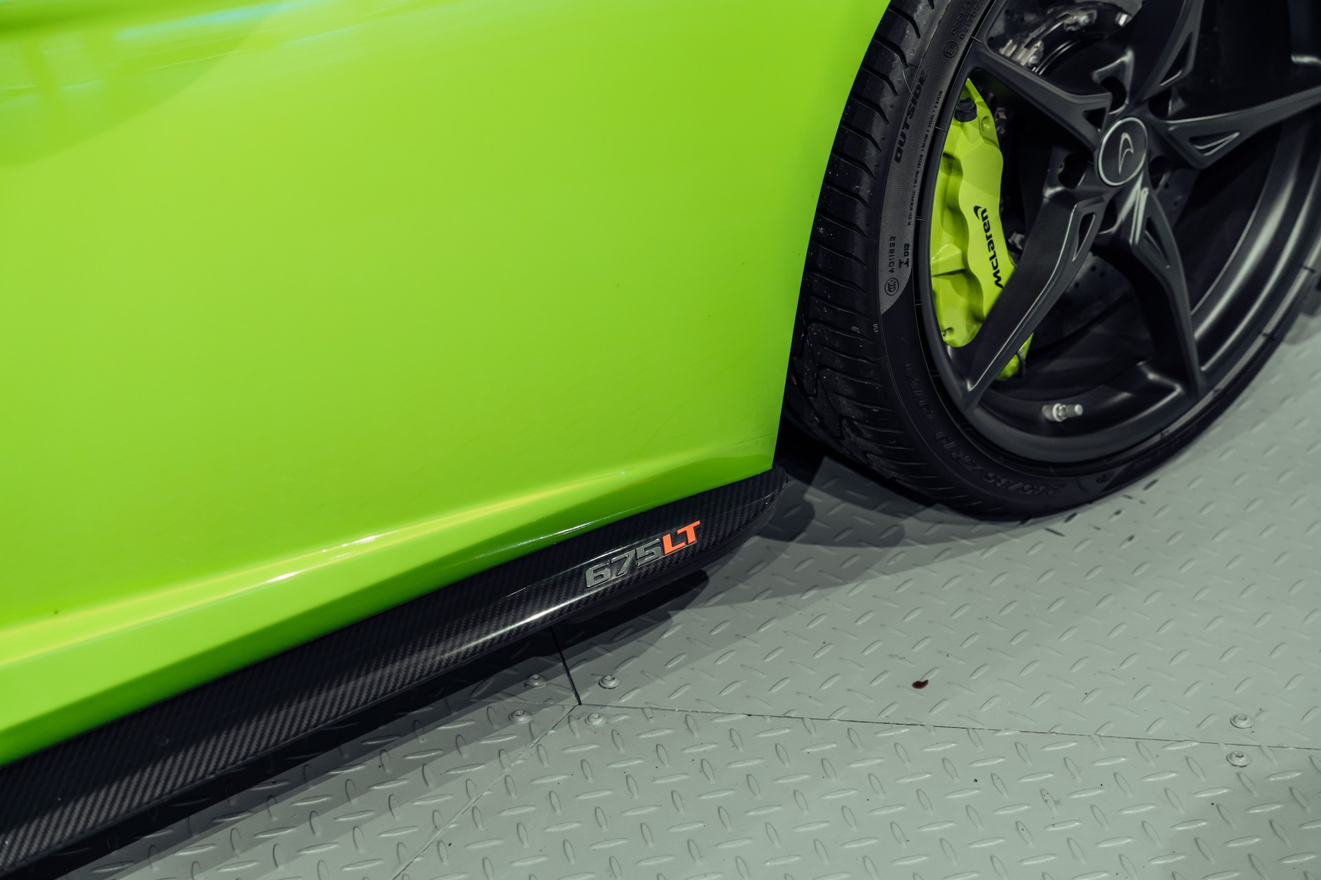 McLAREN 675LT Spider 3.8 V8 SSG-image-10