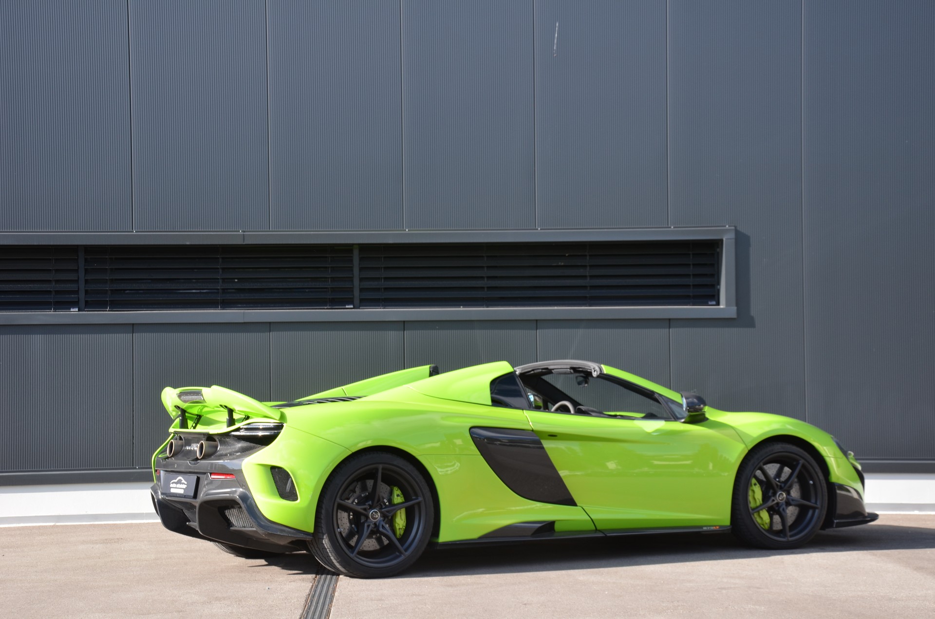McLAREN 675LT Spider 3.8 V8 SSG-image-9