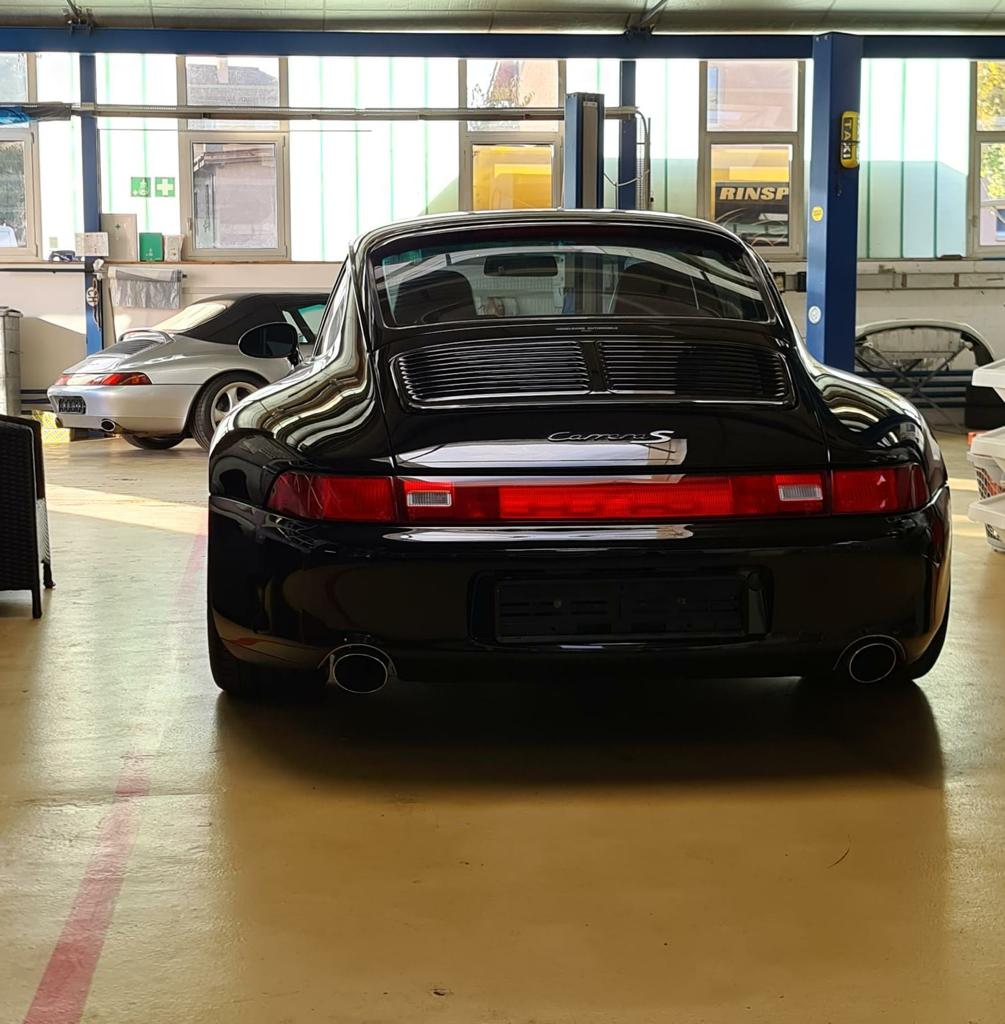 PORSCHE 911 Carrera S-image-15
