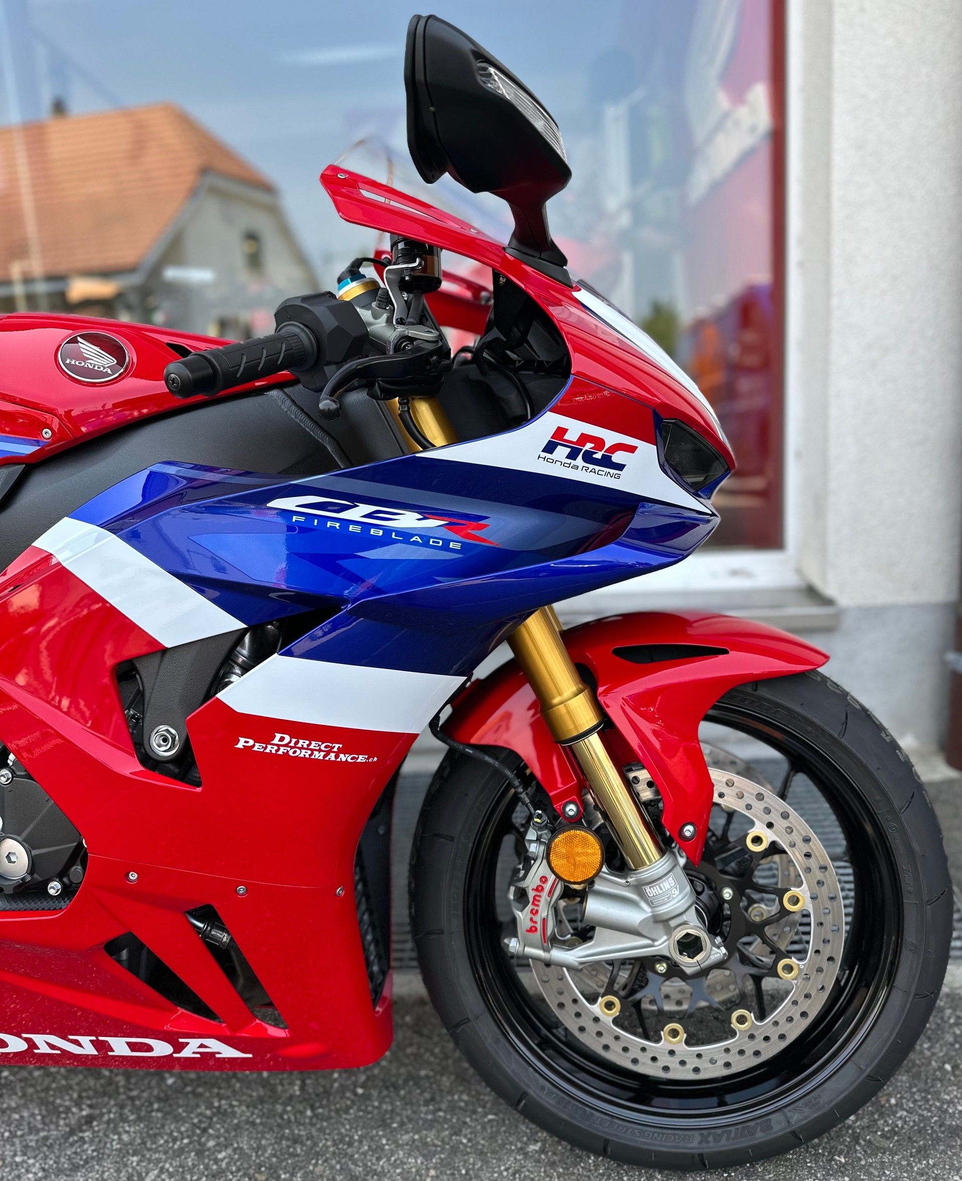 HONDA CBR 1000 RR-R Fireblade SP-image-4