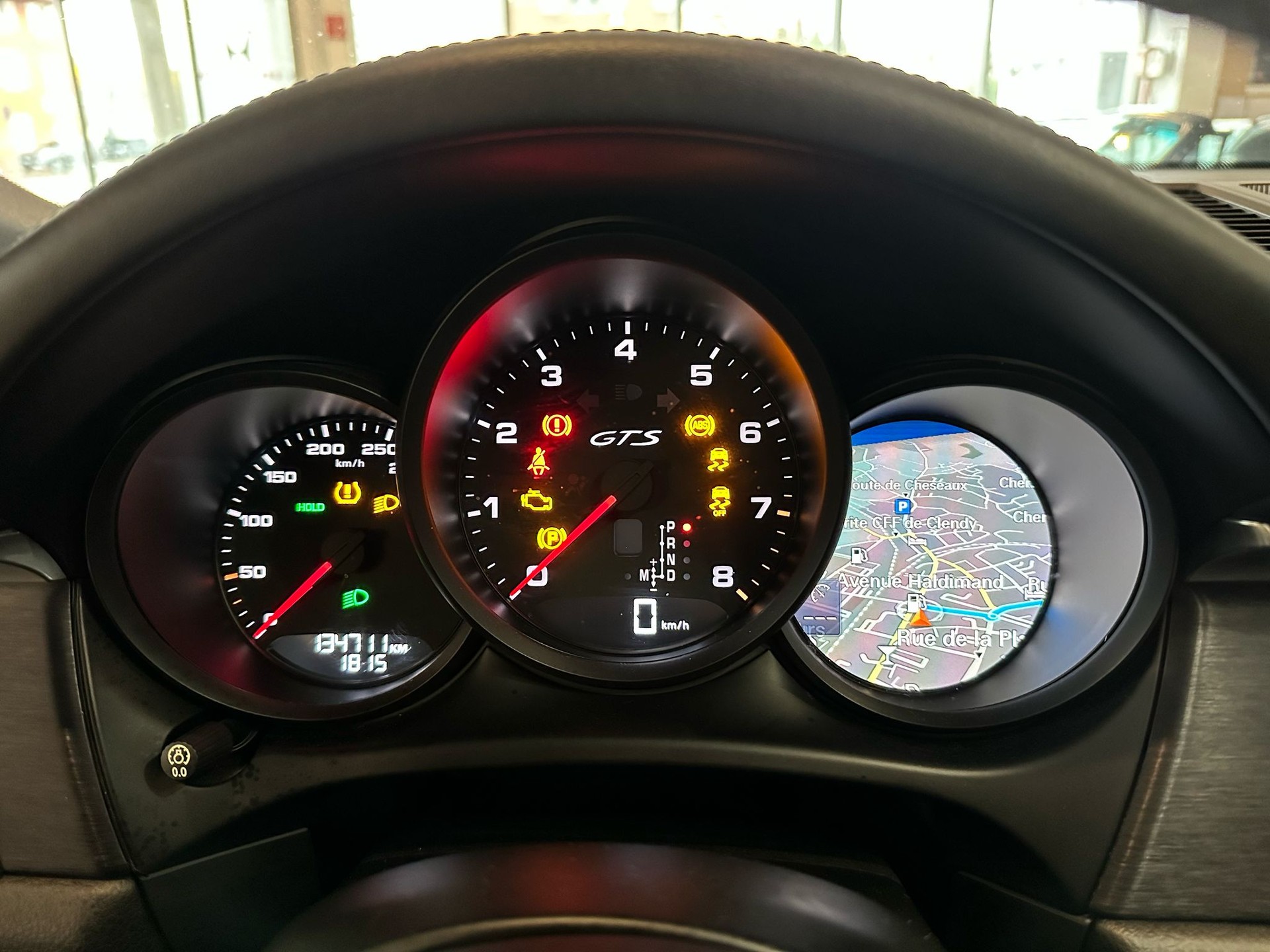 PORSCHE Macan GTS PDK-image-5