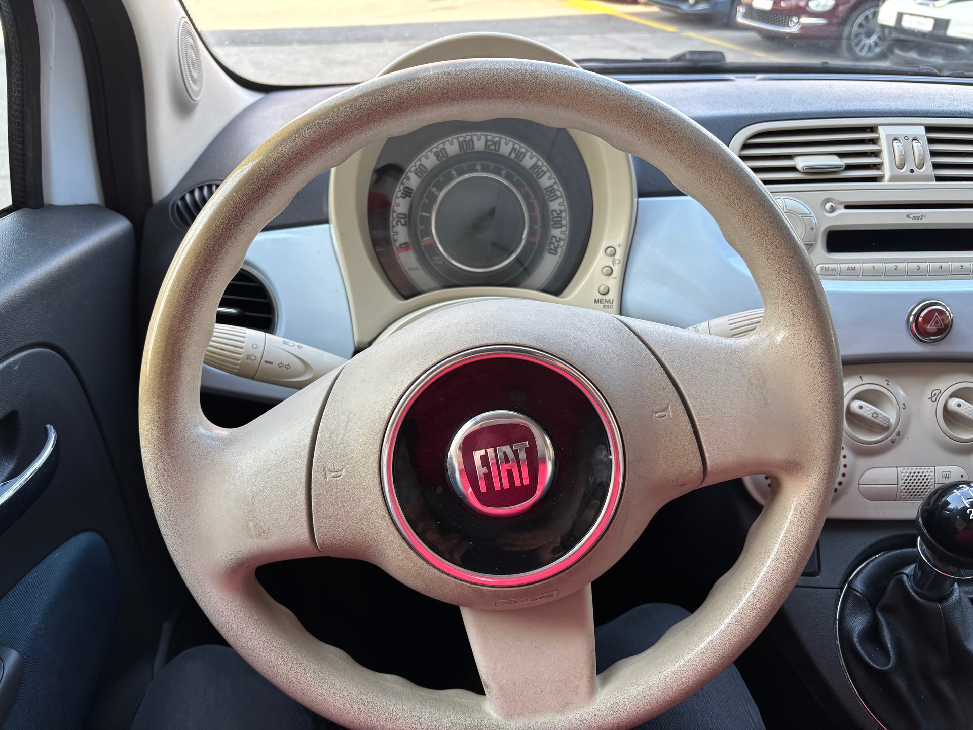 FIAT 500 1.2 Lounge-image-10