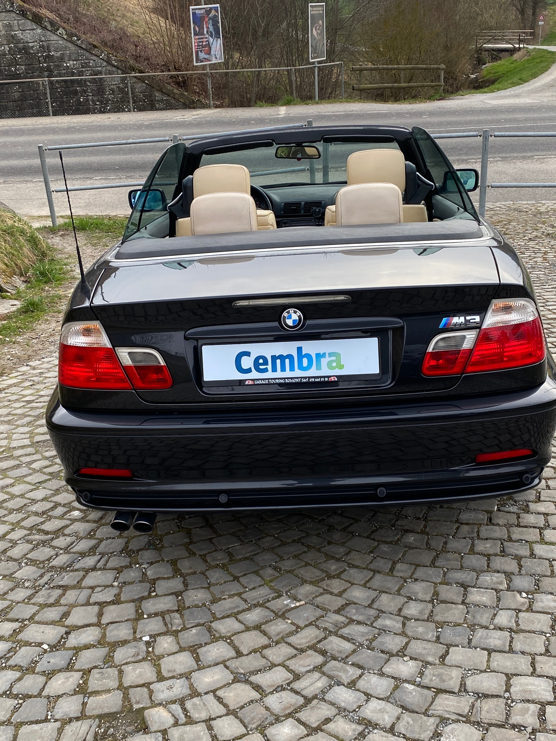 BMW 325Ci Cabriolet-image-7