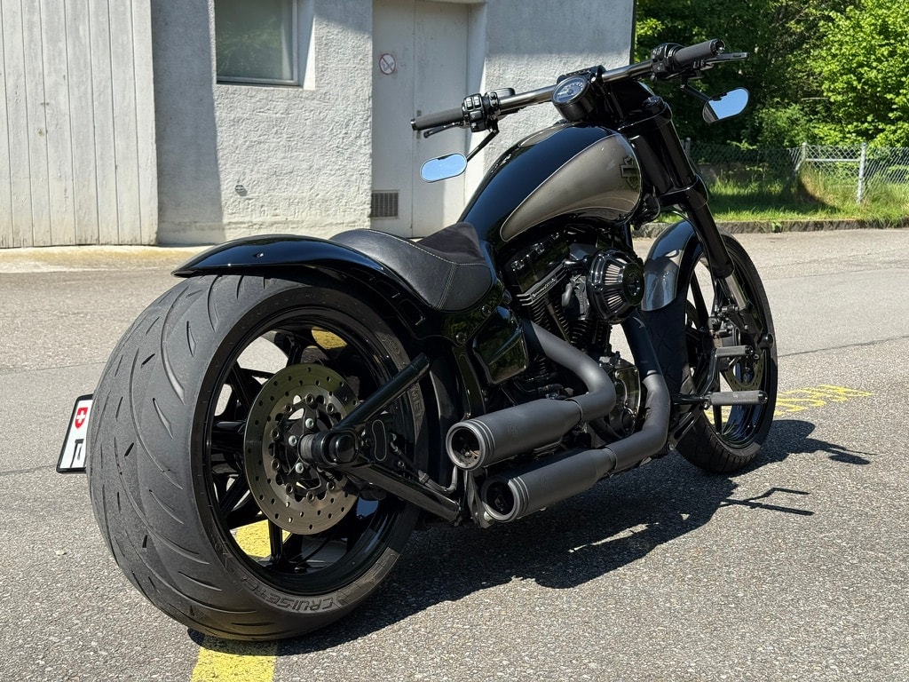 HARLEY-DAVIDSON FXSE Breakout Pro Street CVO ABS-image-4